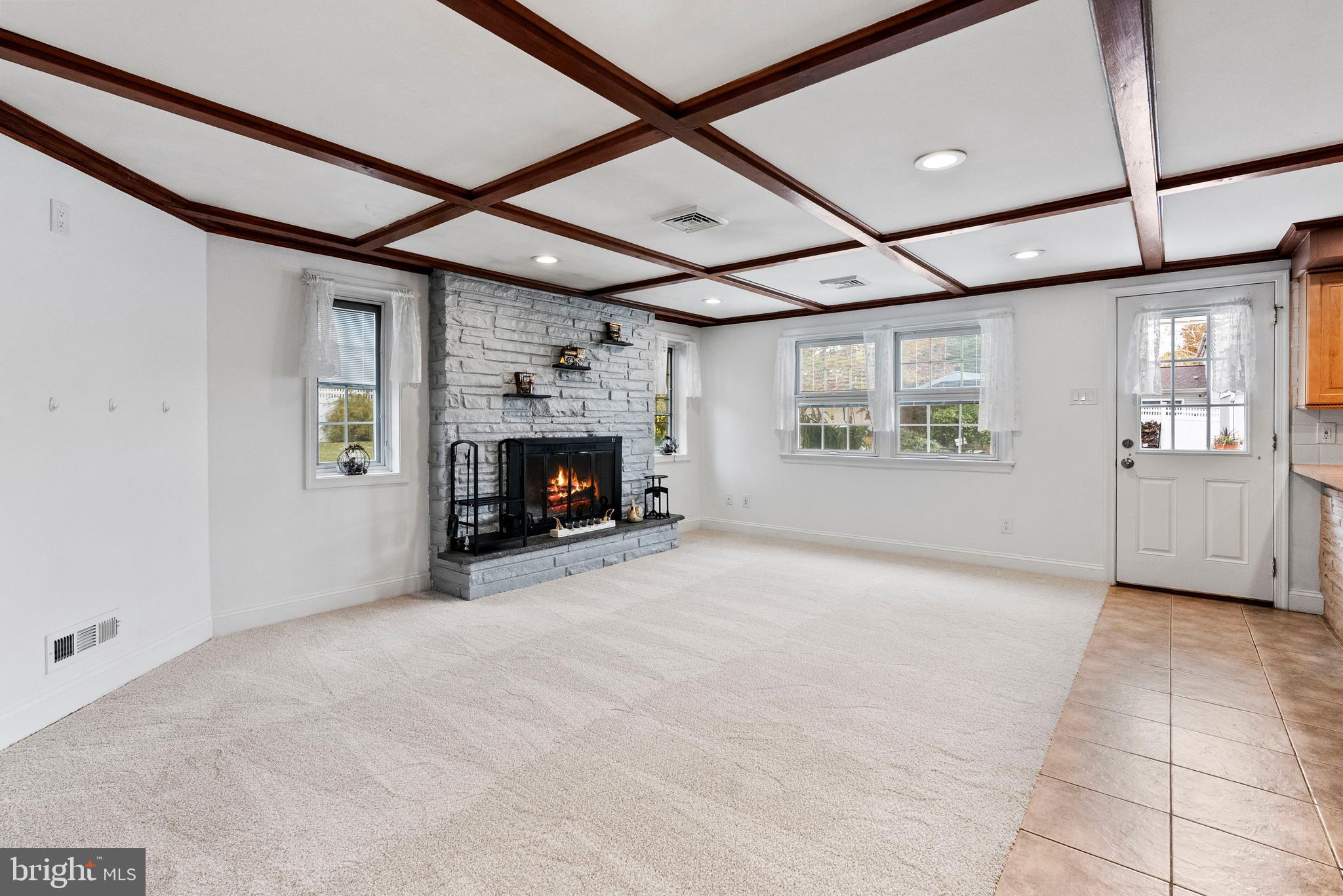 BELMONT TERR - Residential