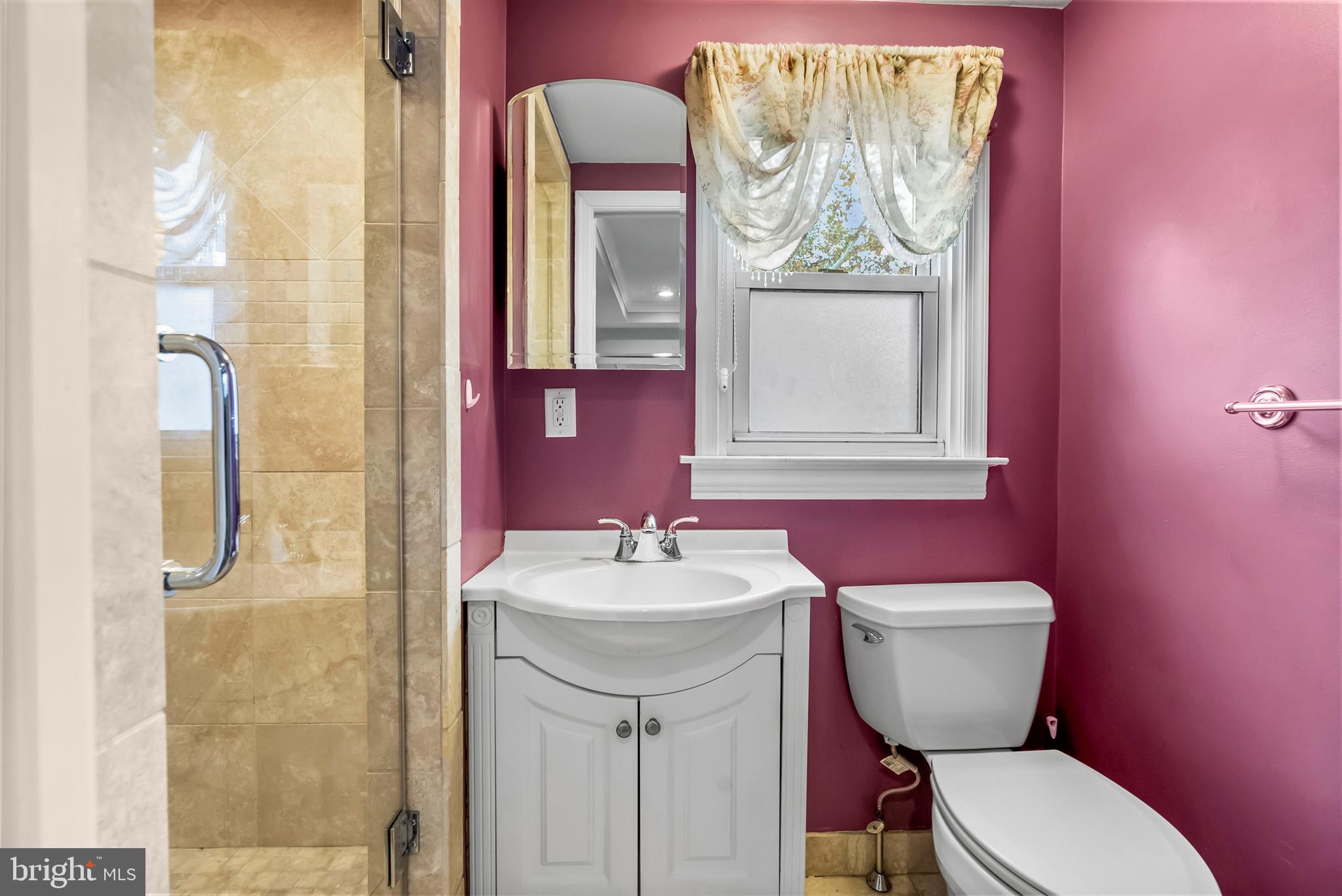 BELMONT TERR - Residential