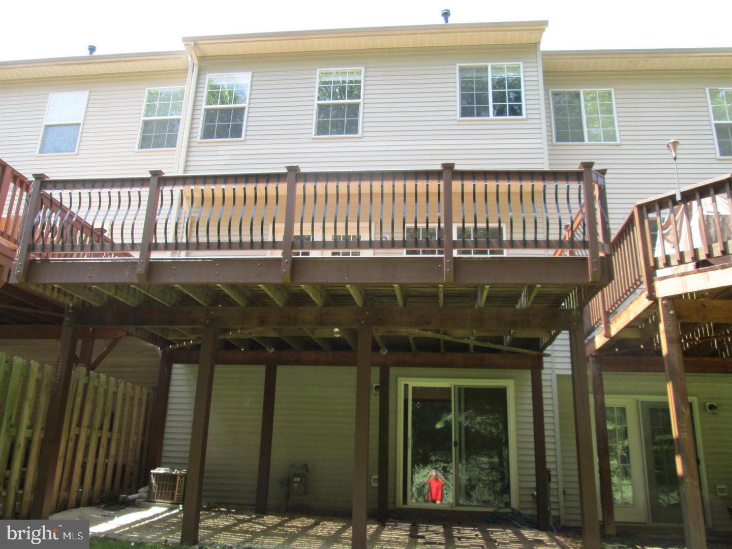 SENECA VIEW ESTATES - Residential Lease