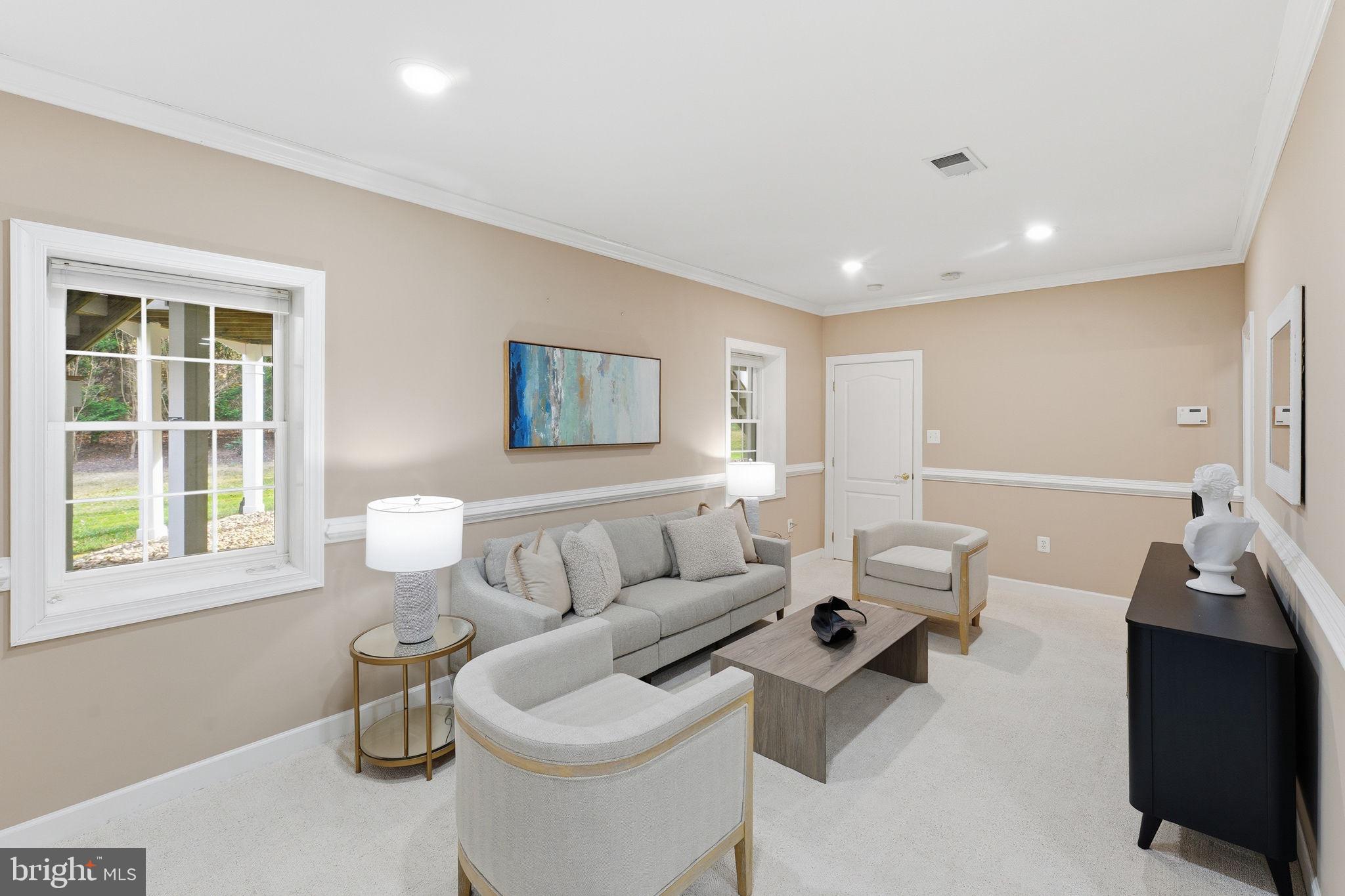 ESTATES AT ROSELAND - Residential