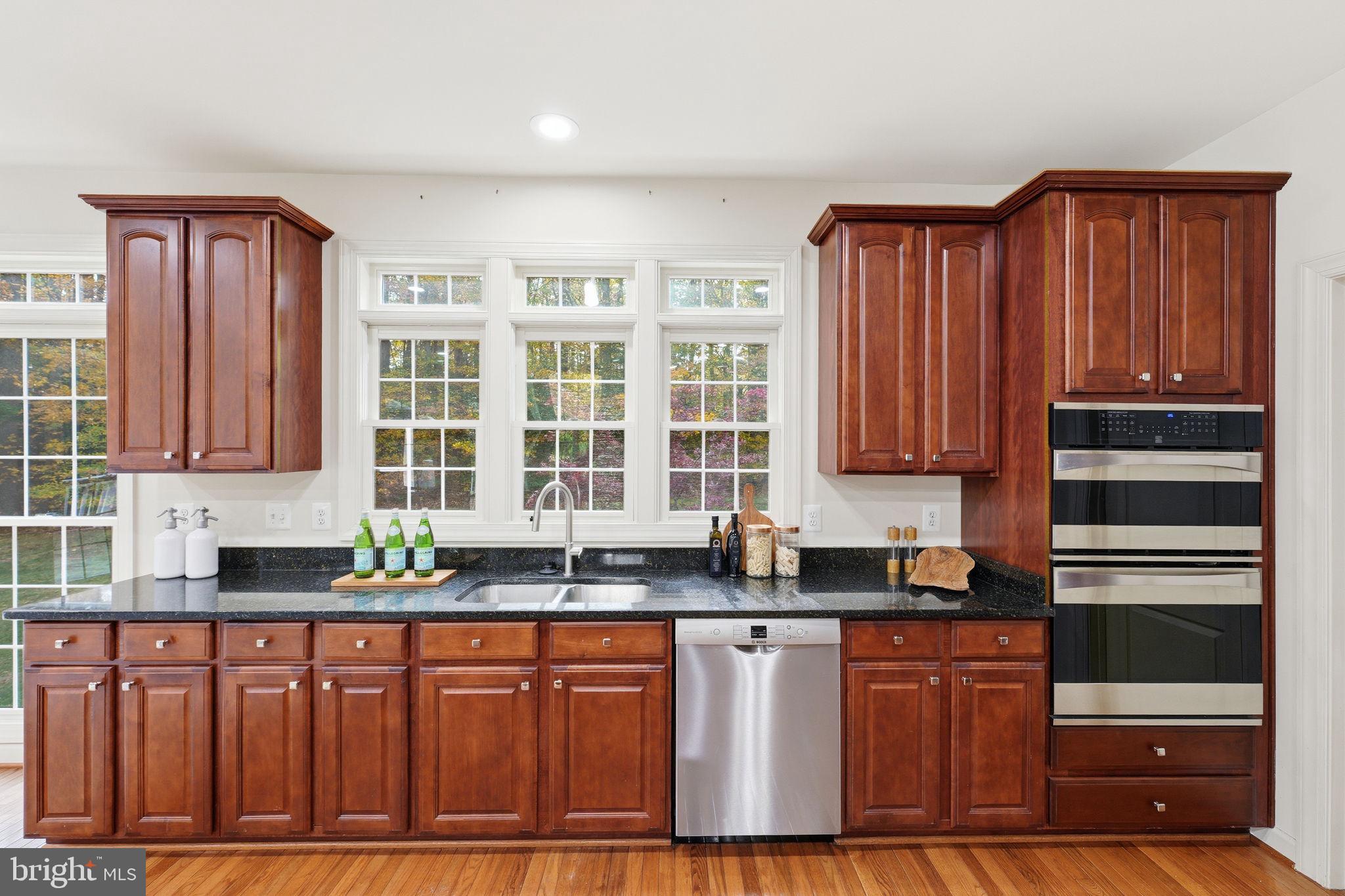 ESTATES AT ROSELAND - Residential