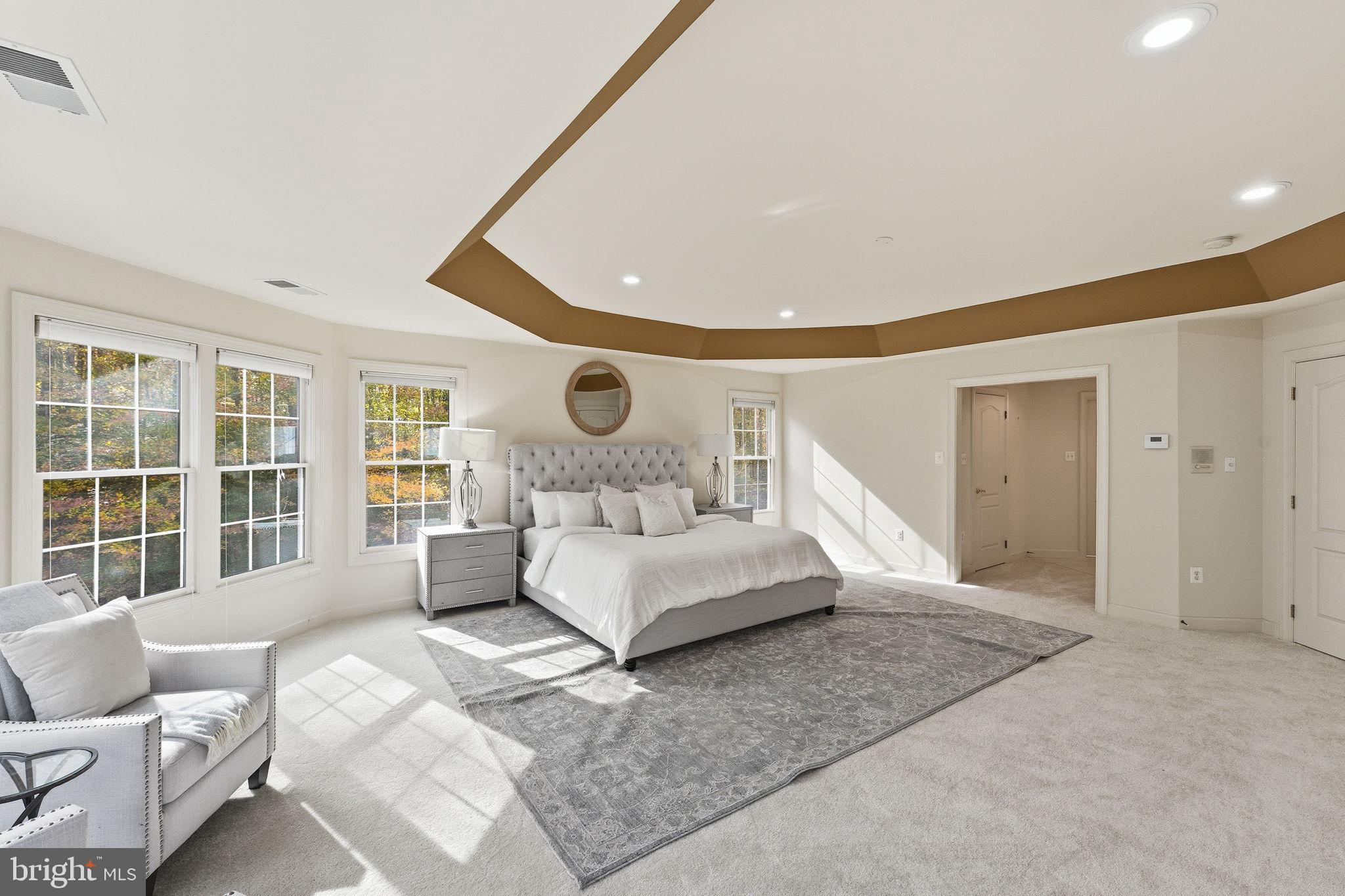 ESTATES AT ROSELAND - Residential