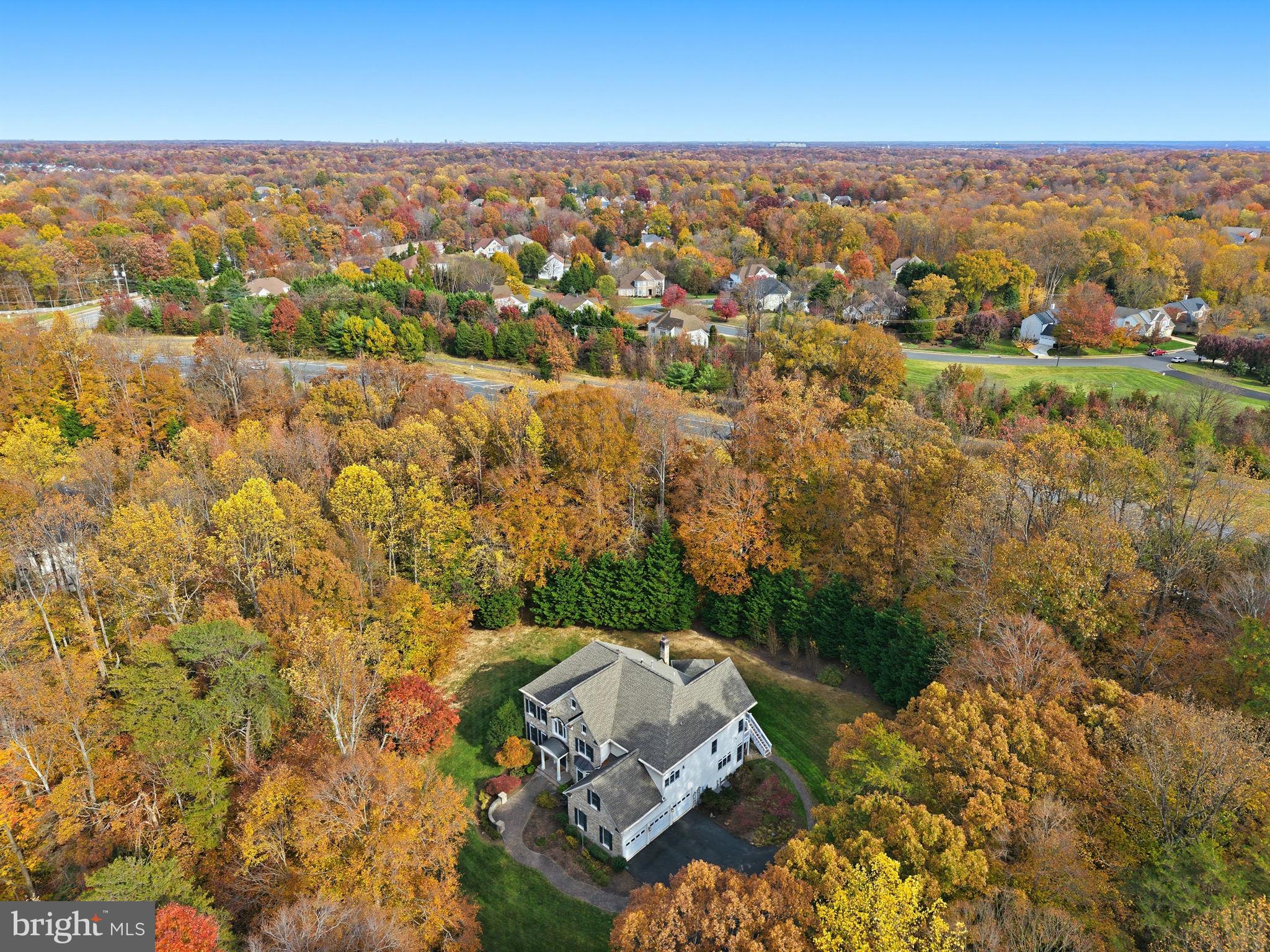 ESTATES AT ROSELAND - Residential
