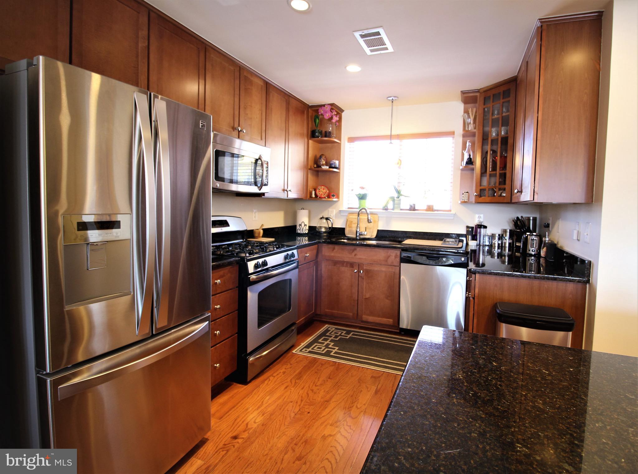 WEST VILLAGE OF SHIRLINGTON - Residential Lease