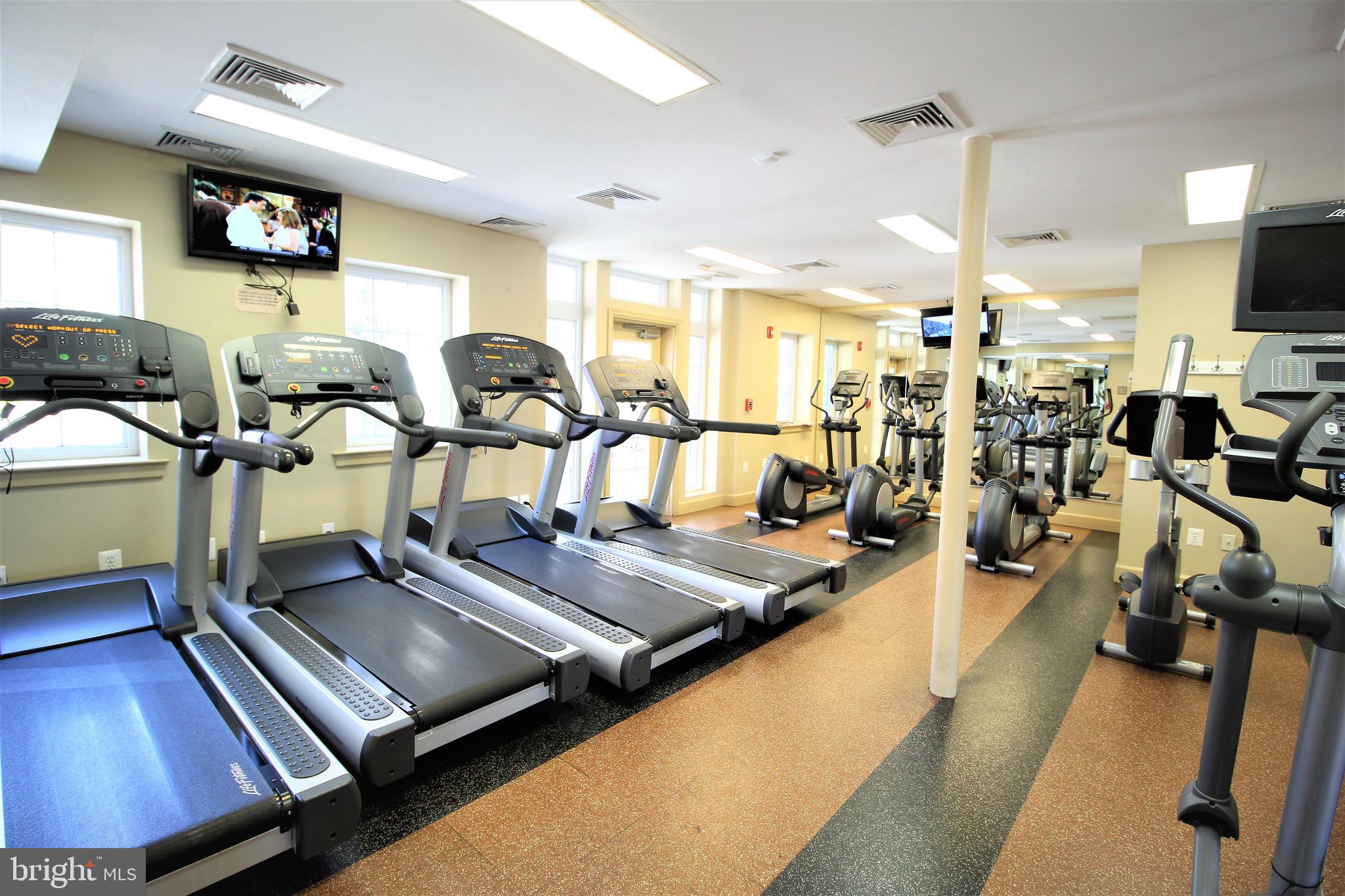 WEST VILLAGE OF SHIRLINGTON - Residential Lease