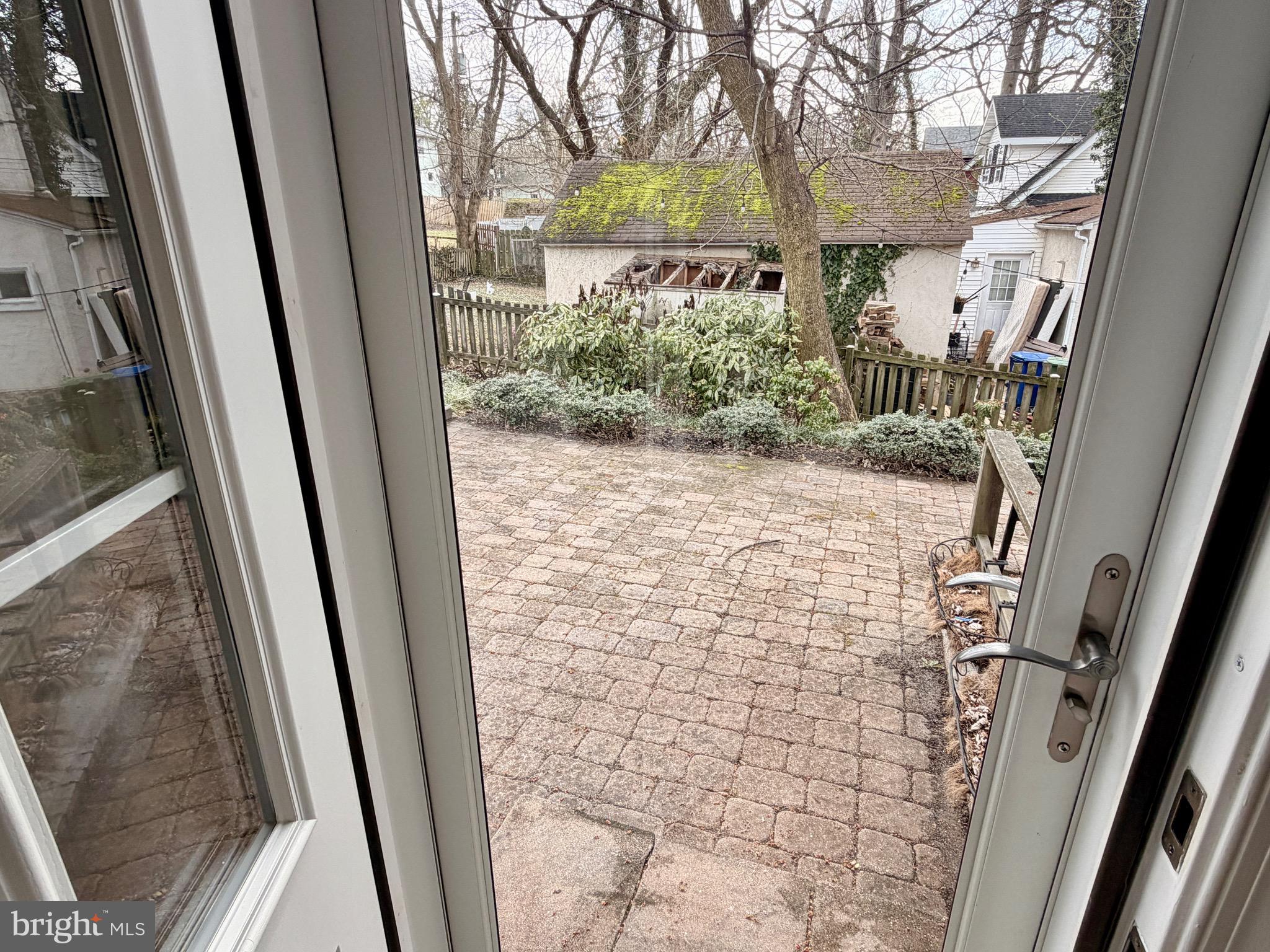 LAKE WALKER - Residential