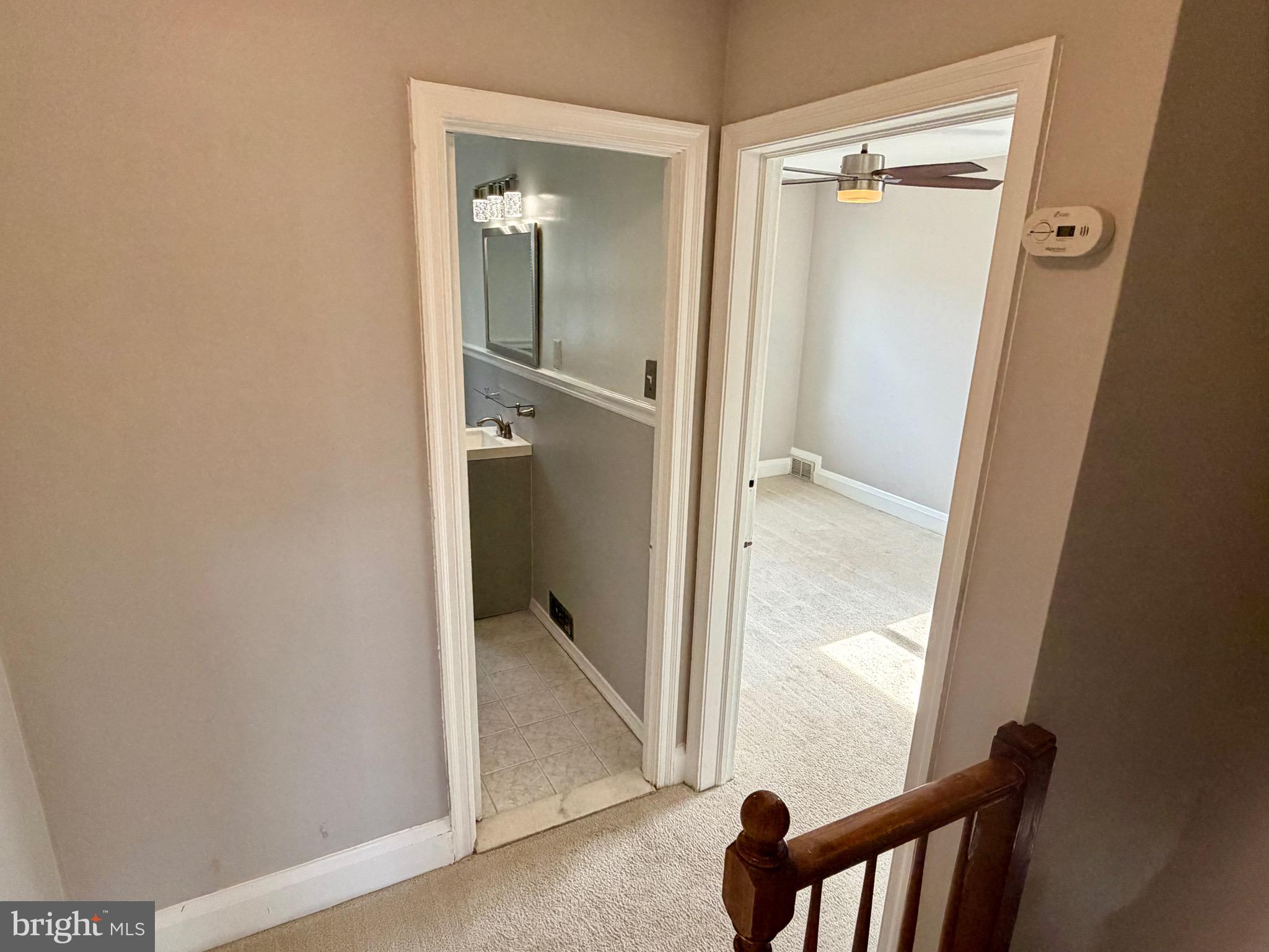 LAKE WALKER - Residential