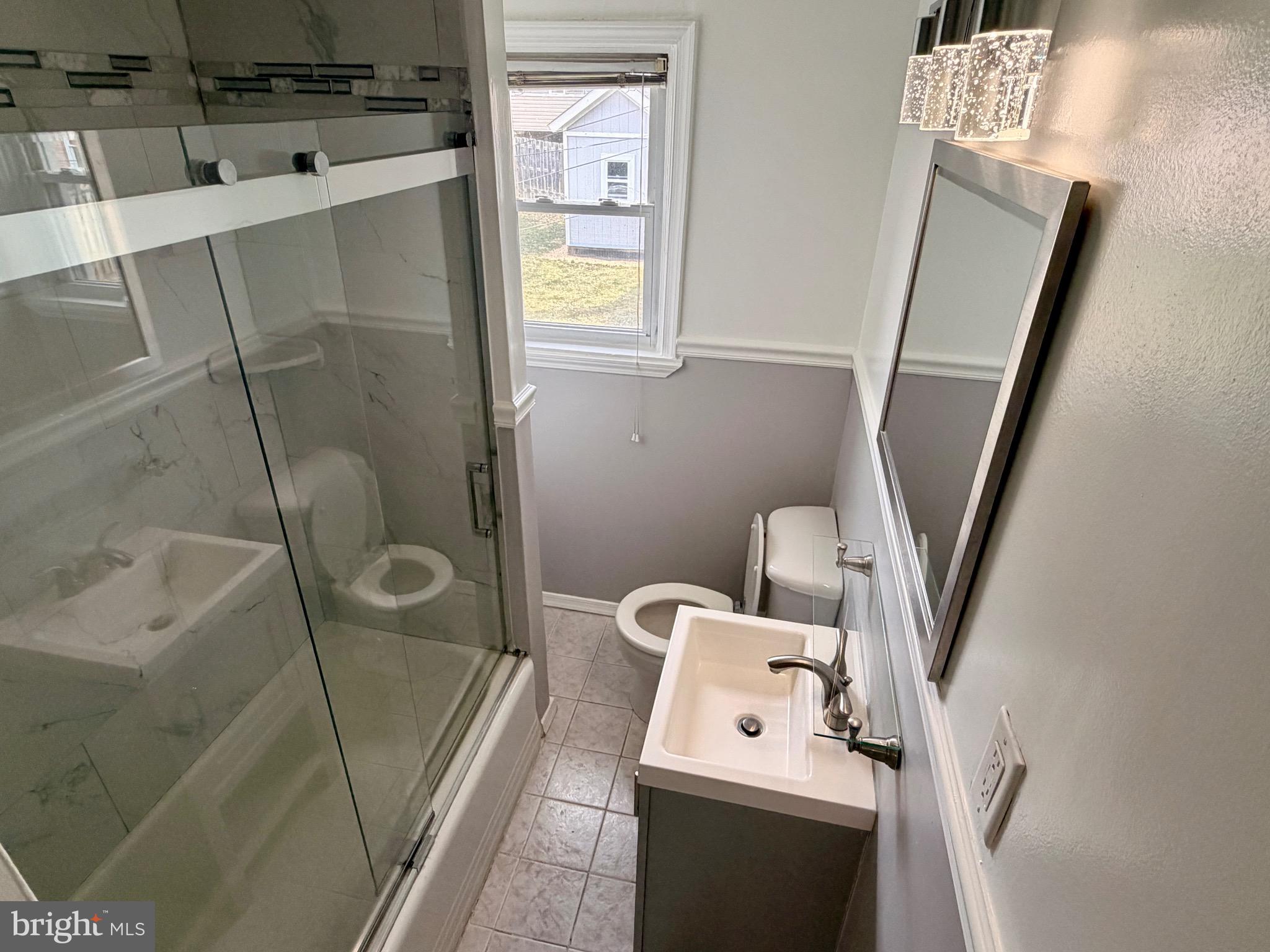 LAKE WALKER - Residential