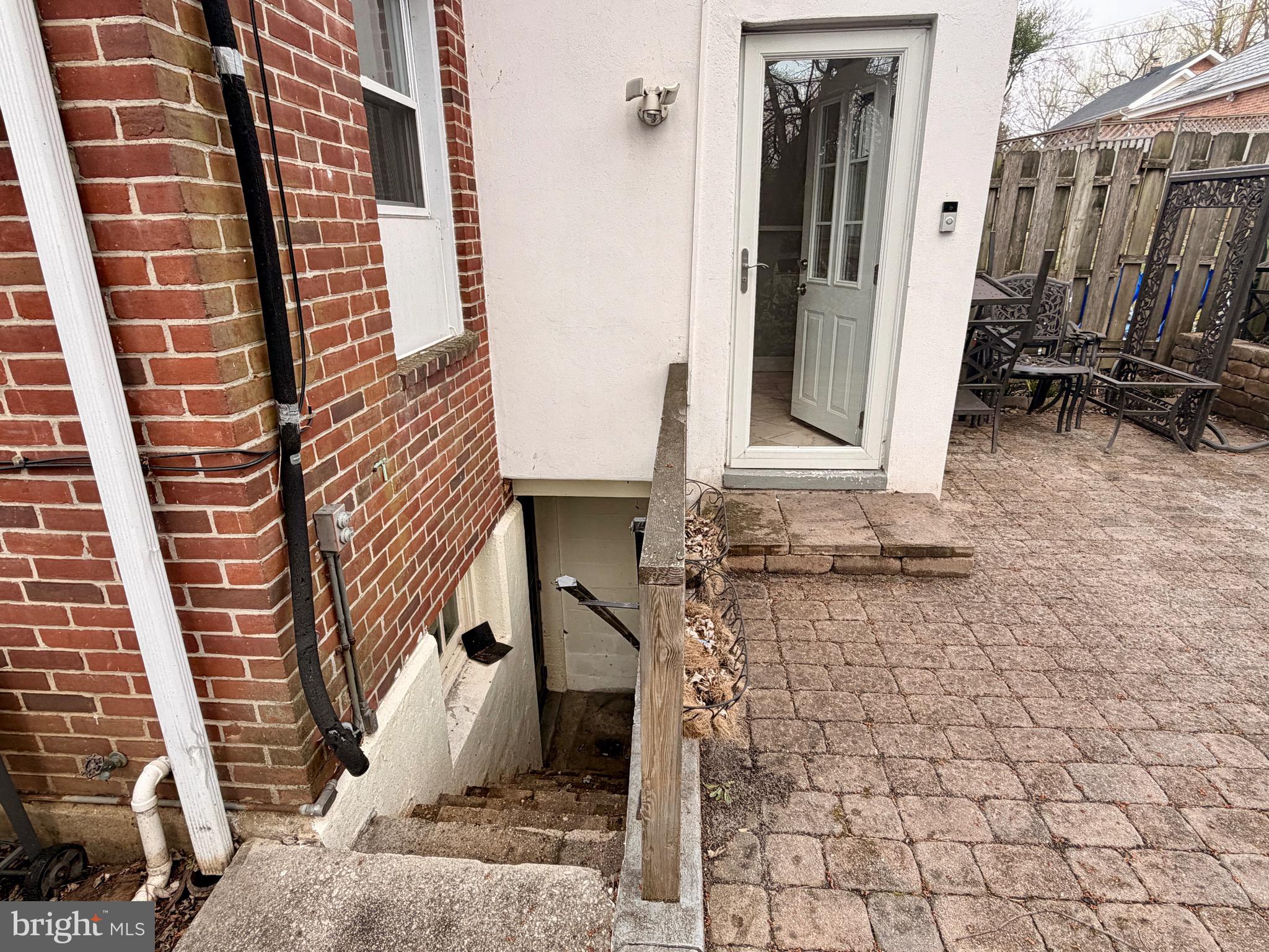 LAKE WALKER - Residential