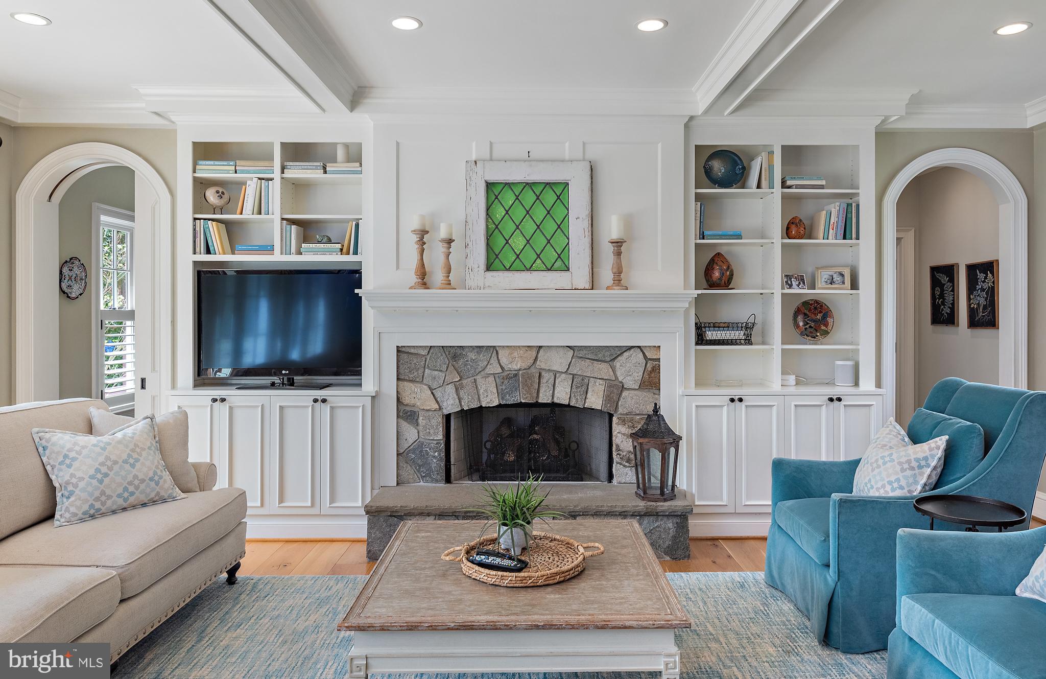 WARDOUR - Residential