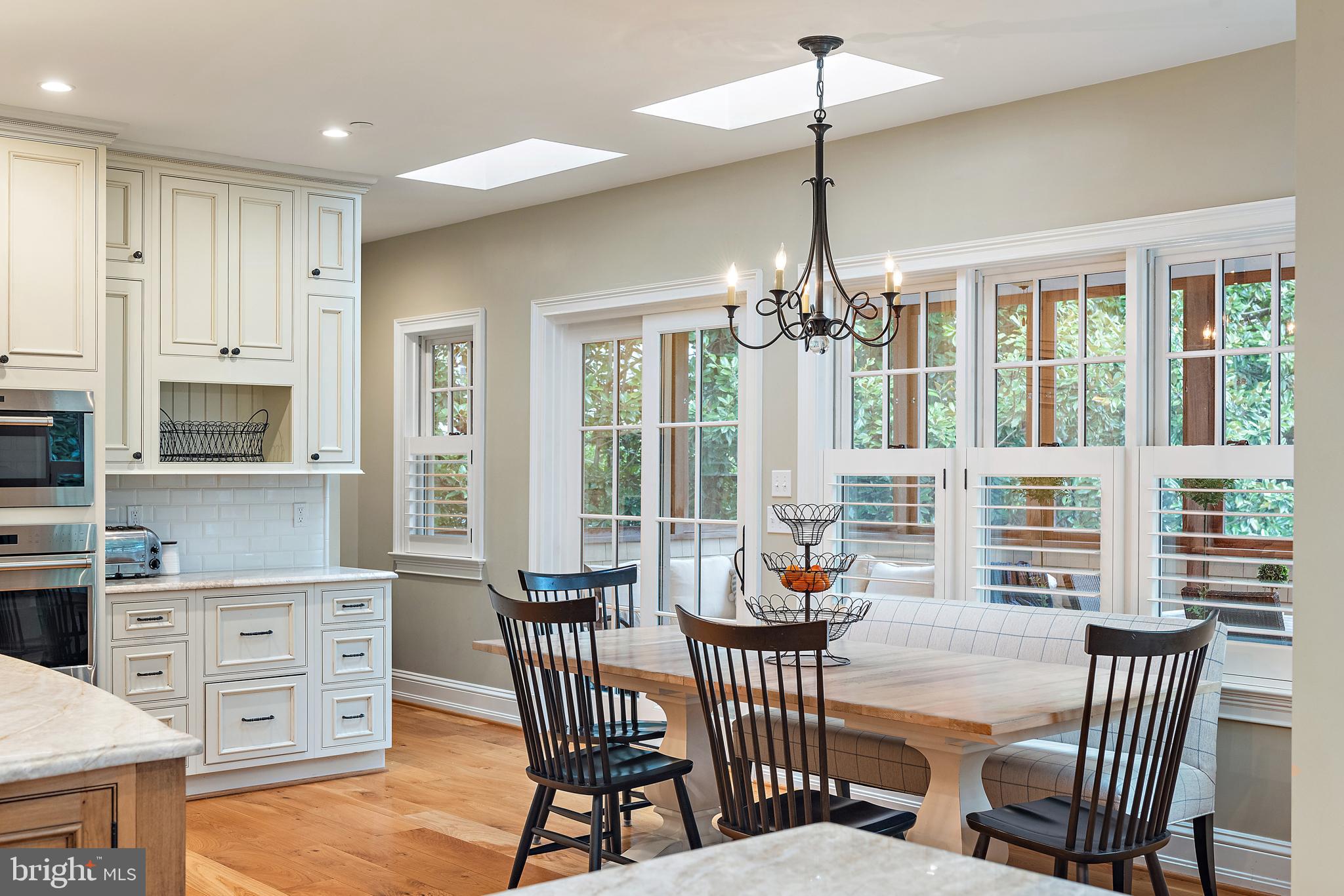 WARDOUR - Residential