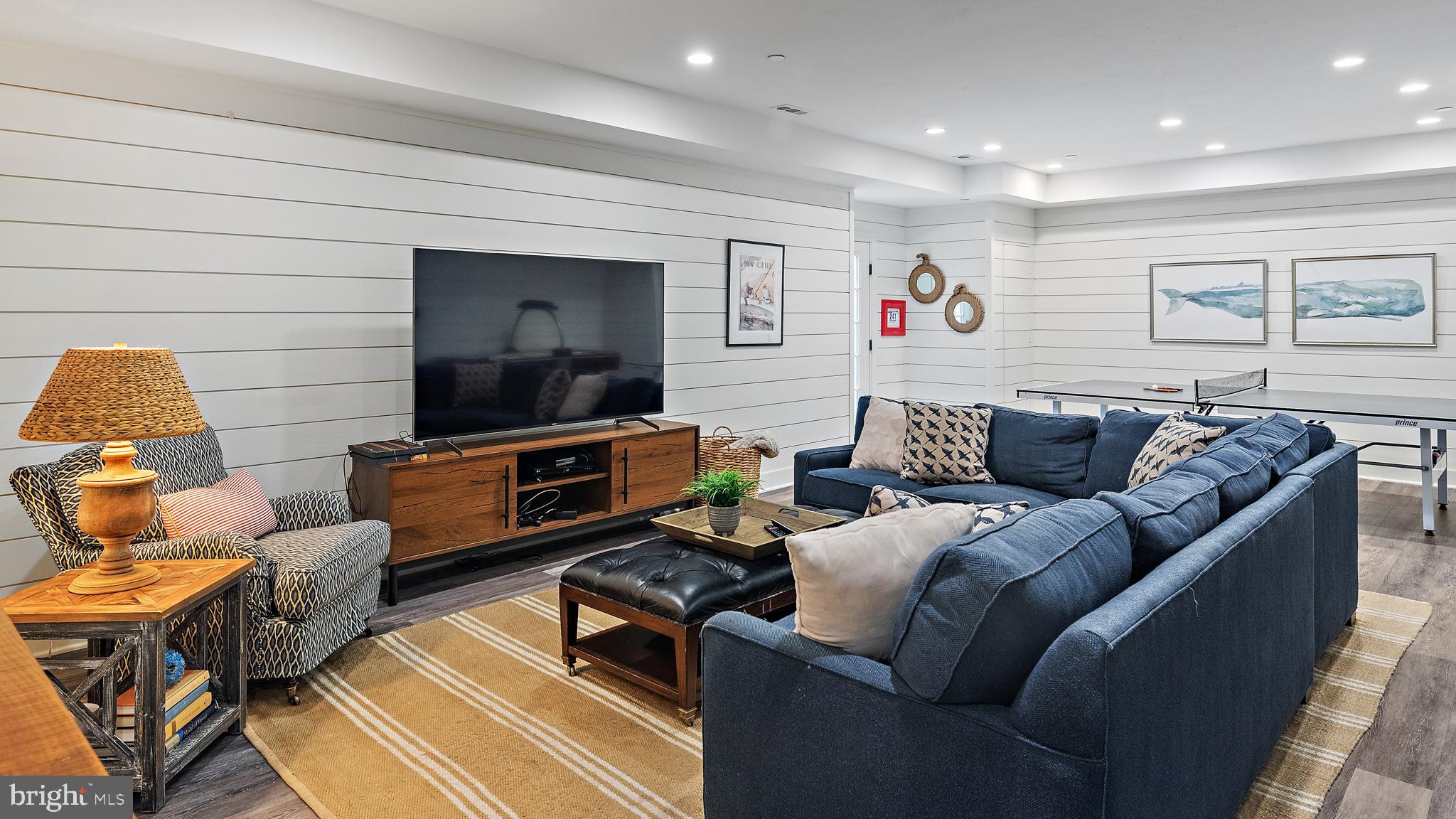 WARDOUR - Residential