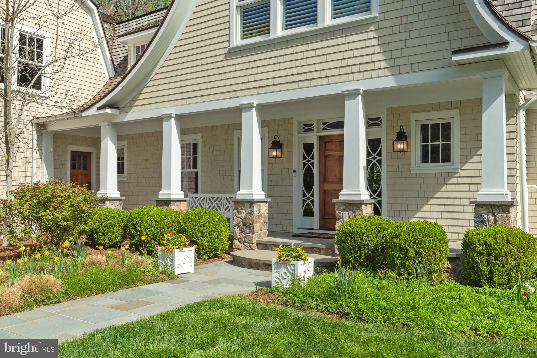 WARDOUR - Residential