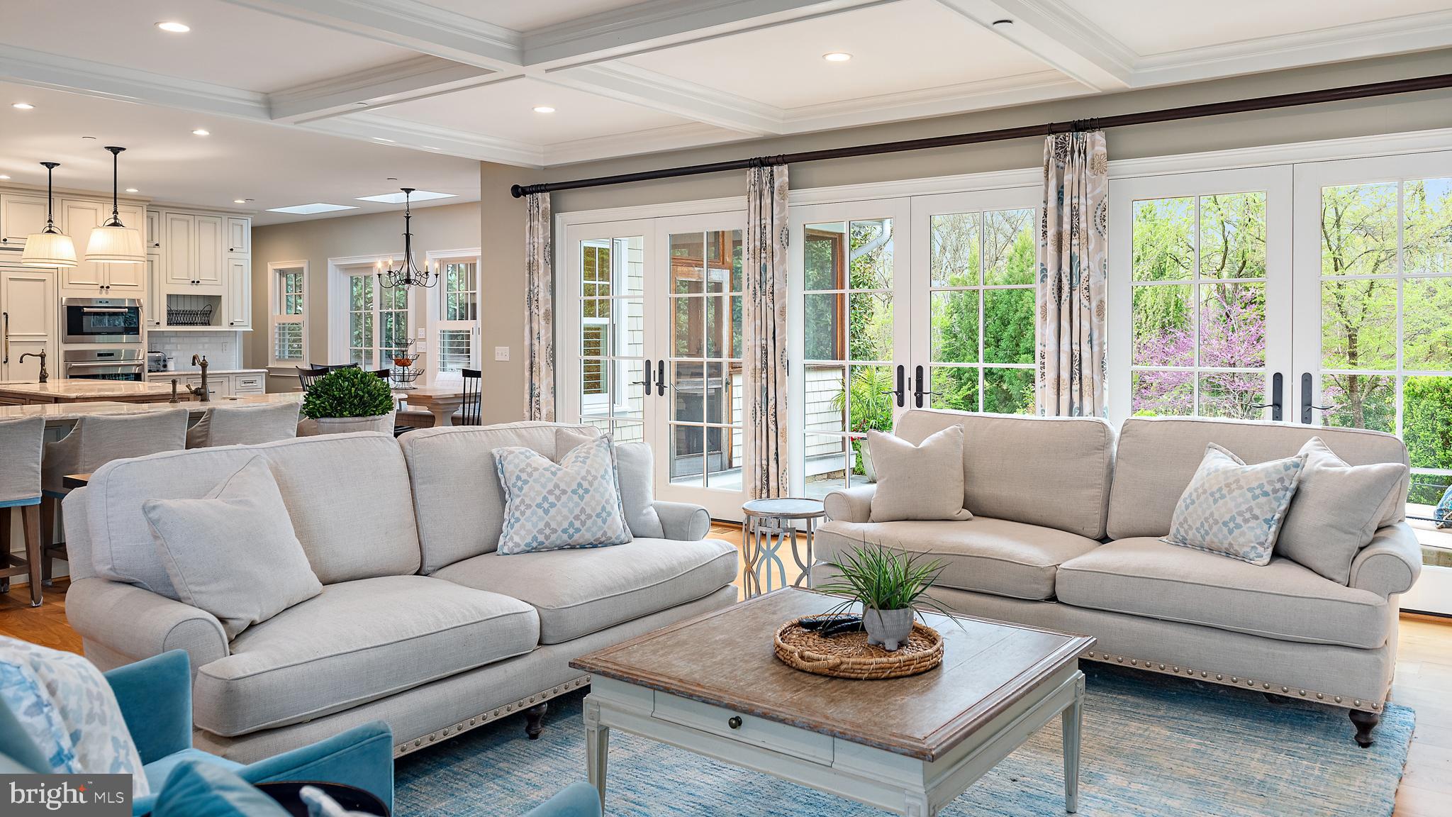 WARDOUR - Residential