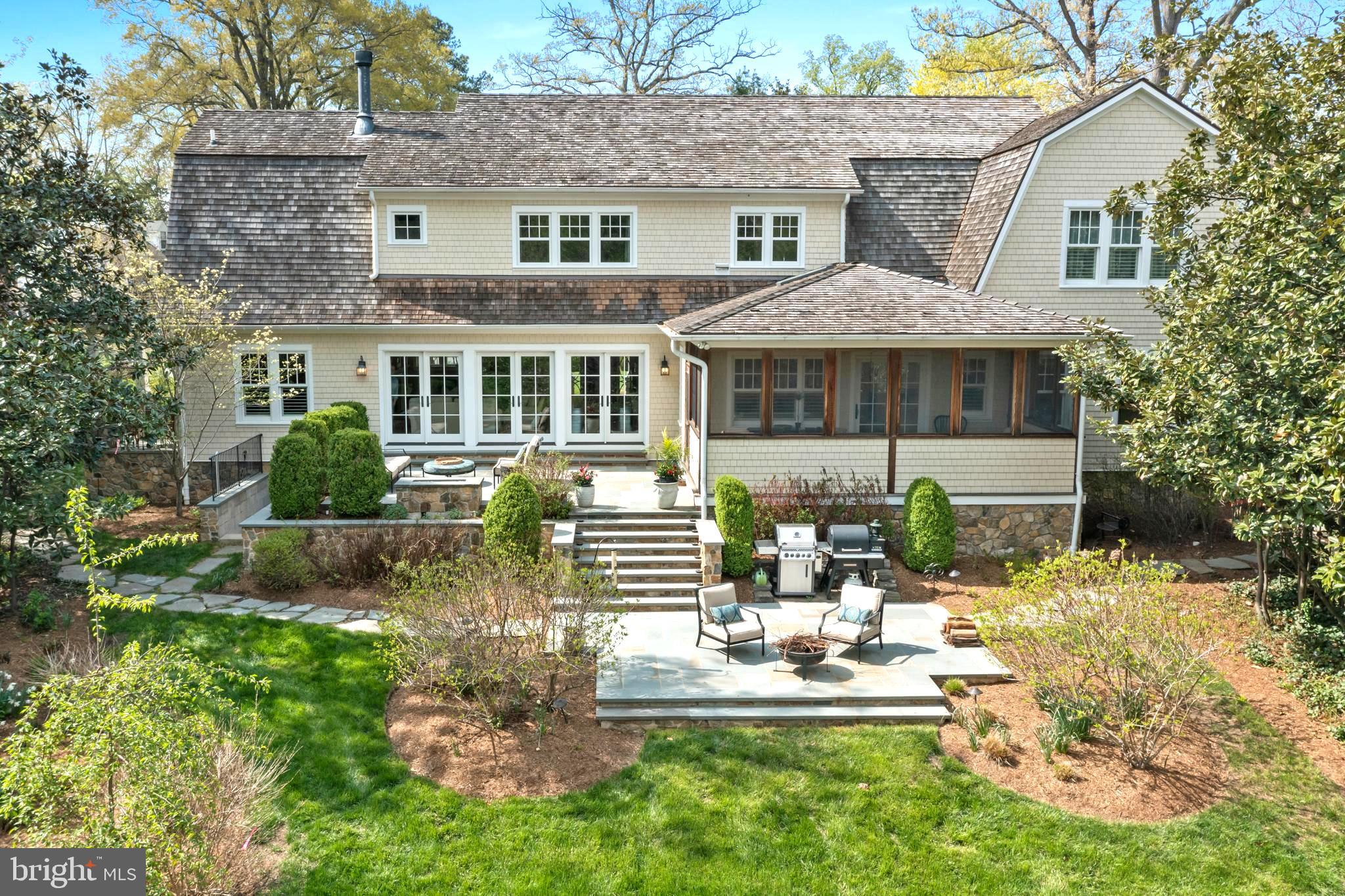 WARDOUR - Residential