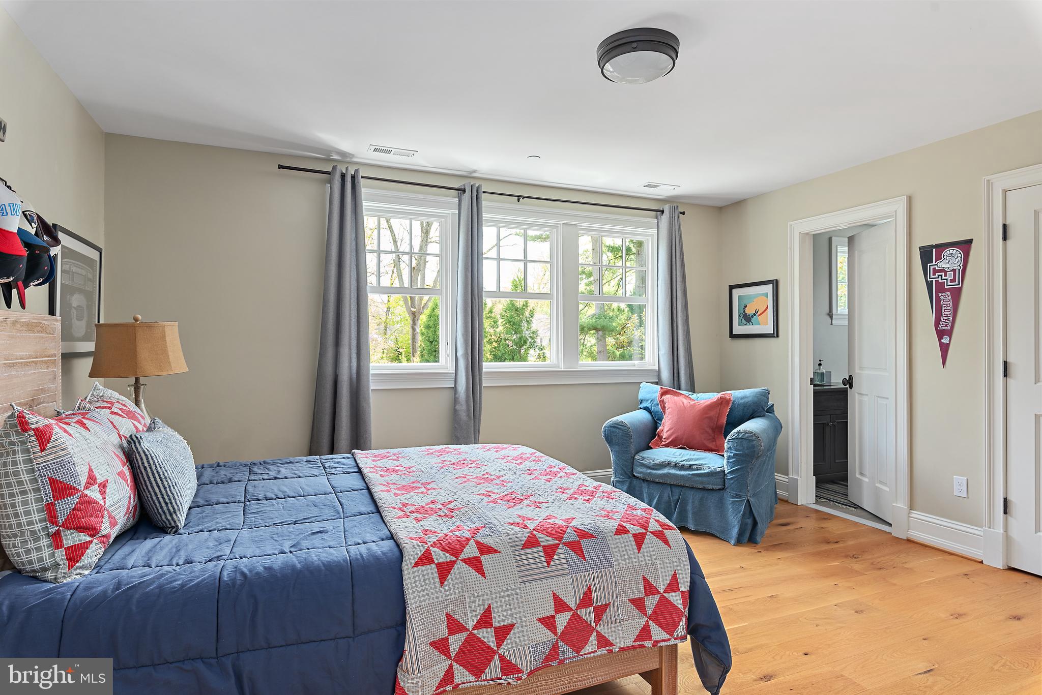 WARDOUR - Residential