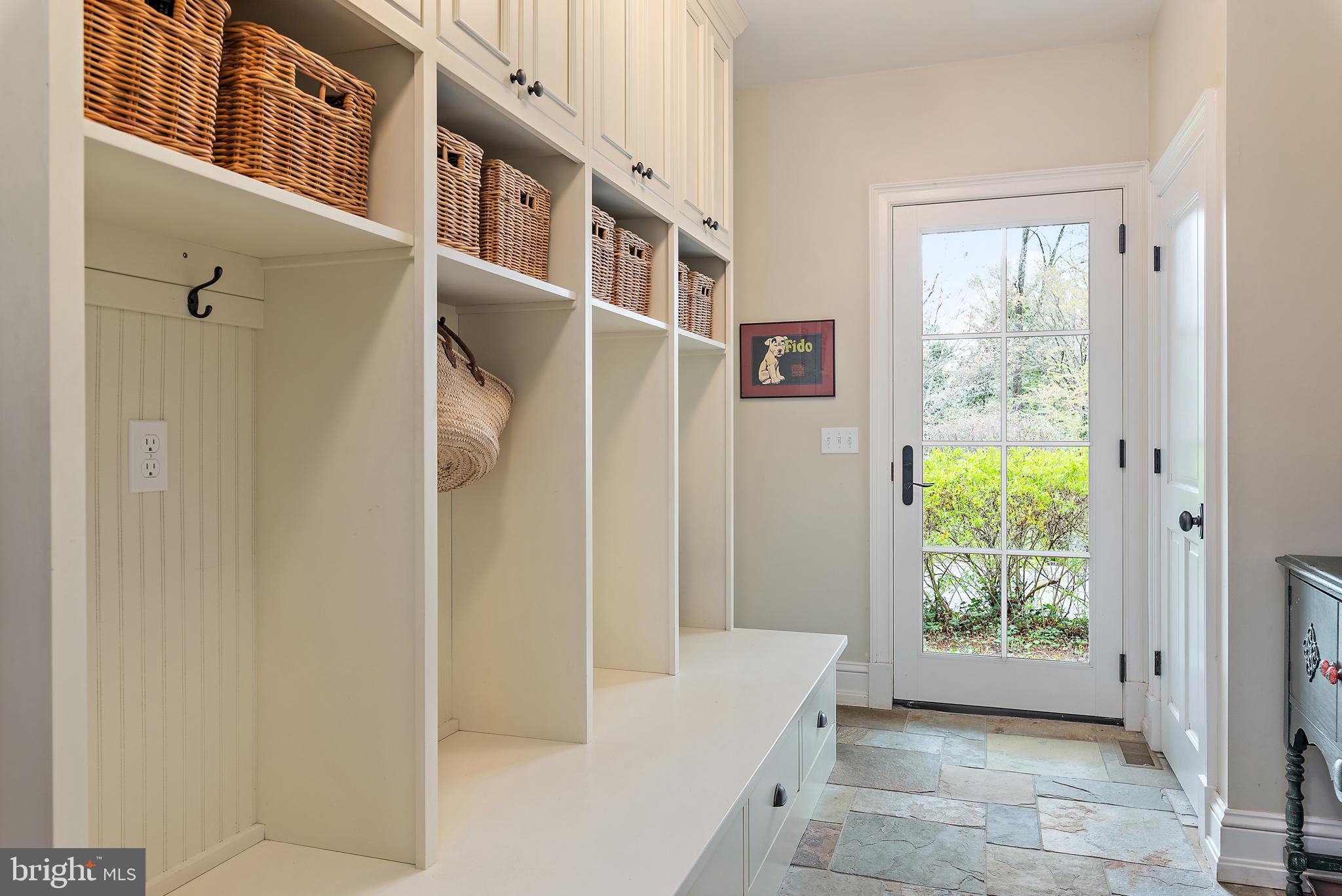 WARDOUR - Residential