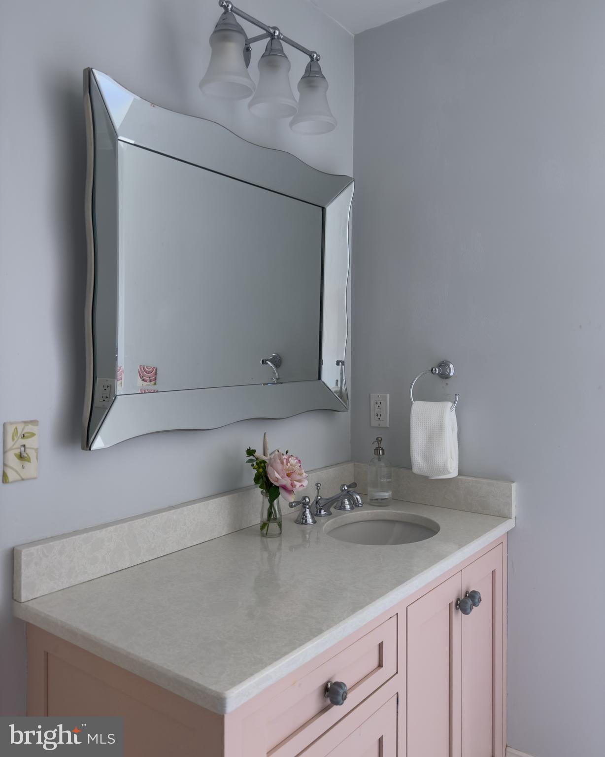 WARDOUR - Residential