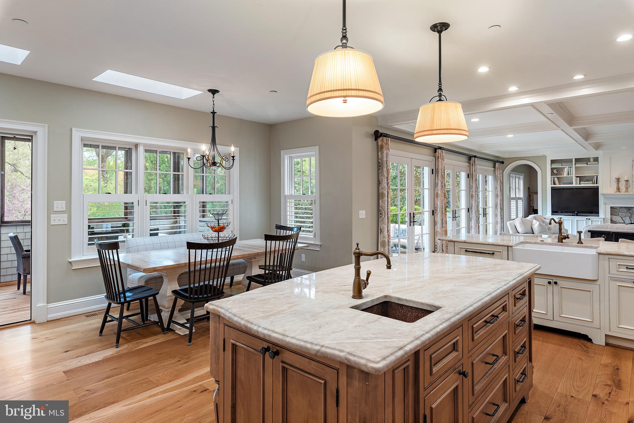 WARDOUR - Residential