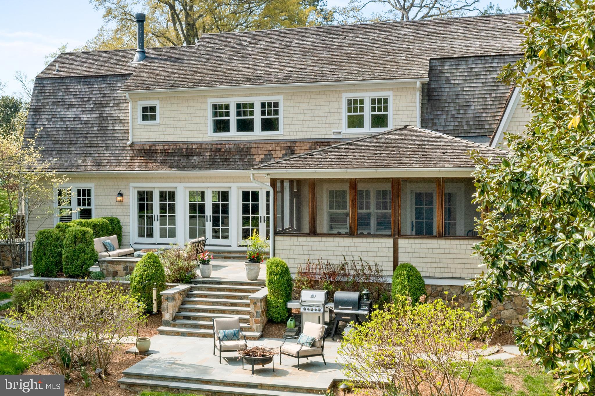 WARDOUR - Residential