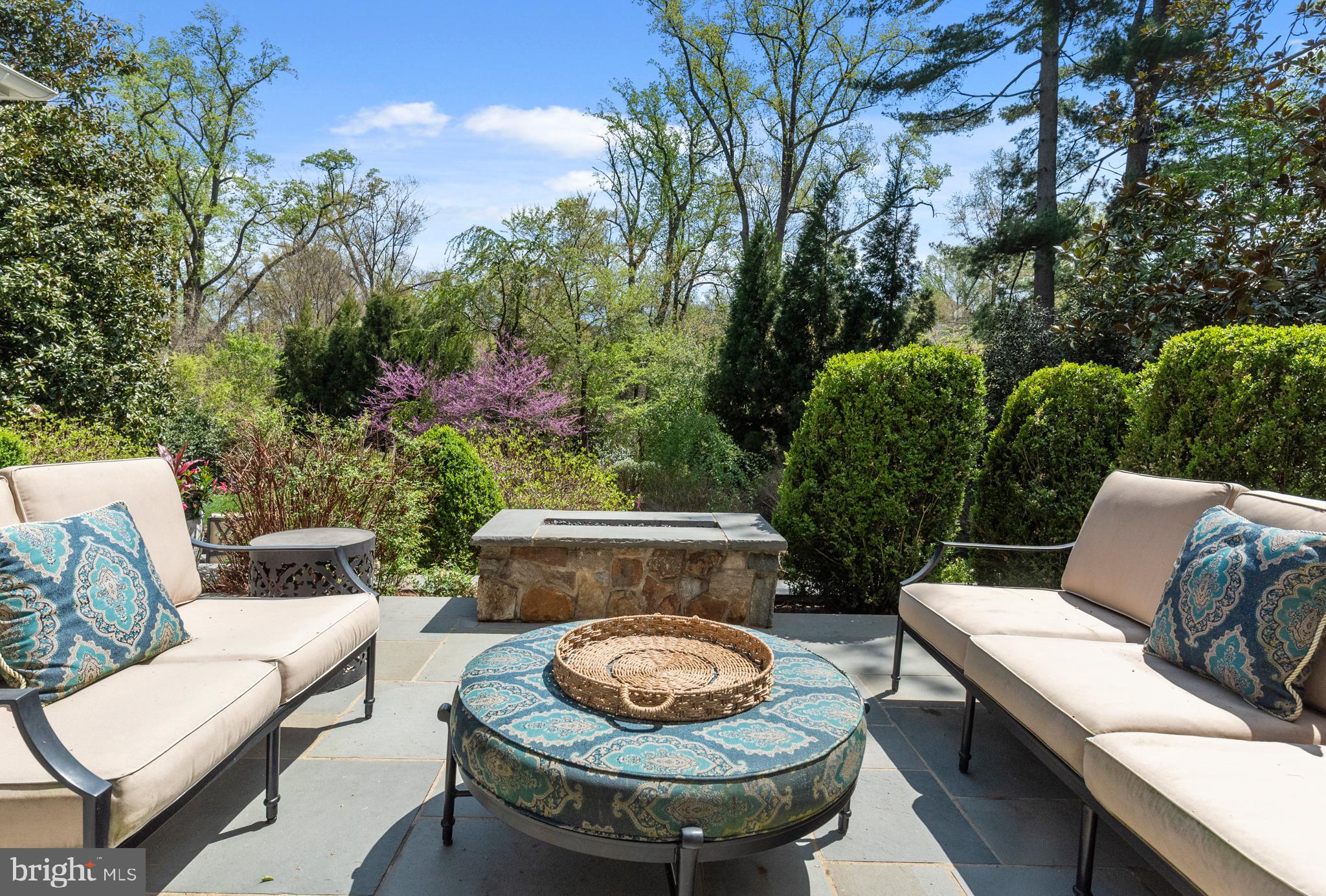 WARDOUR - Residential