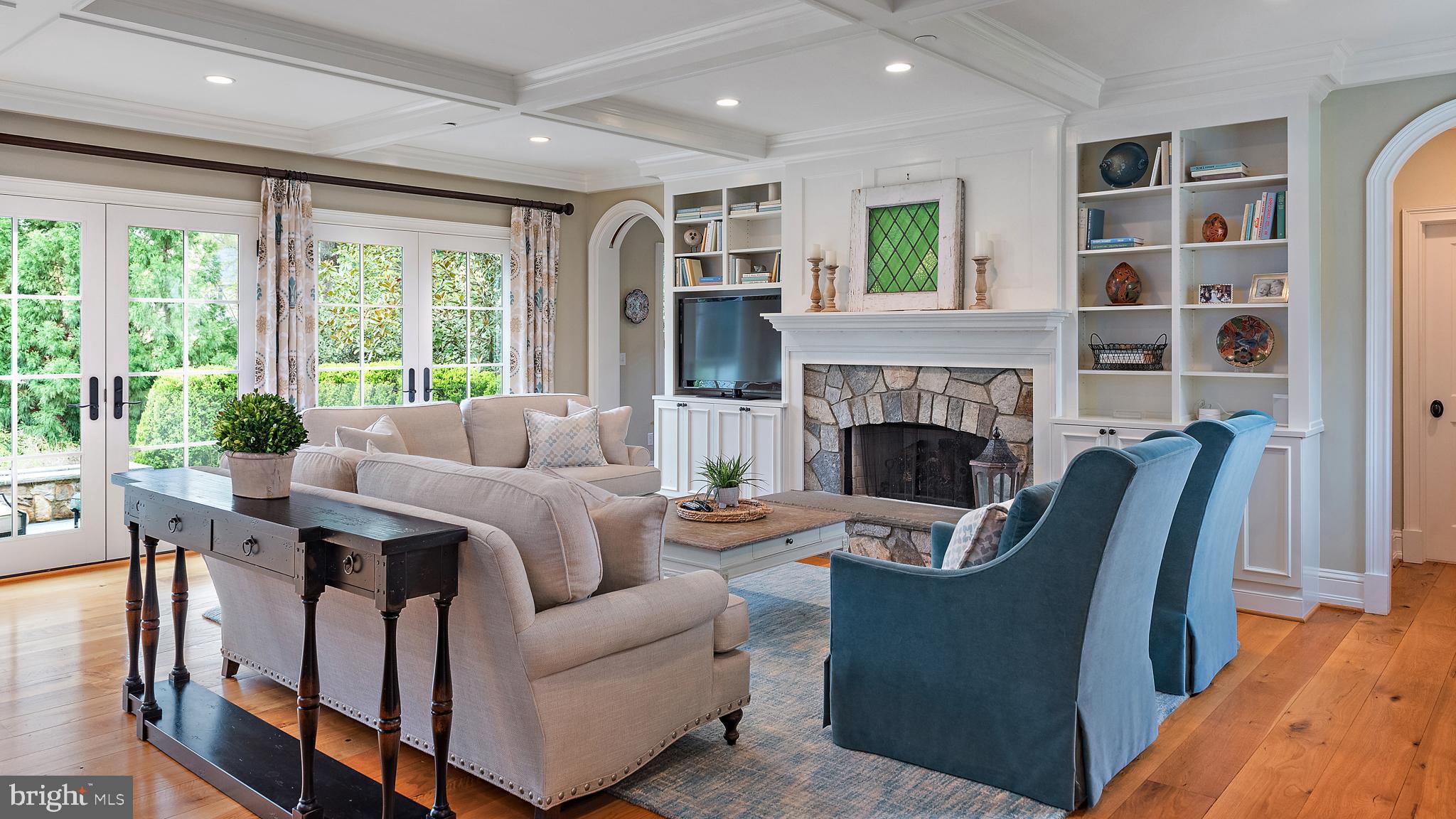 WARDOUR - Residential