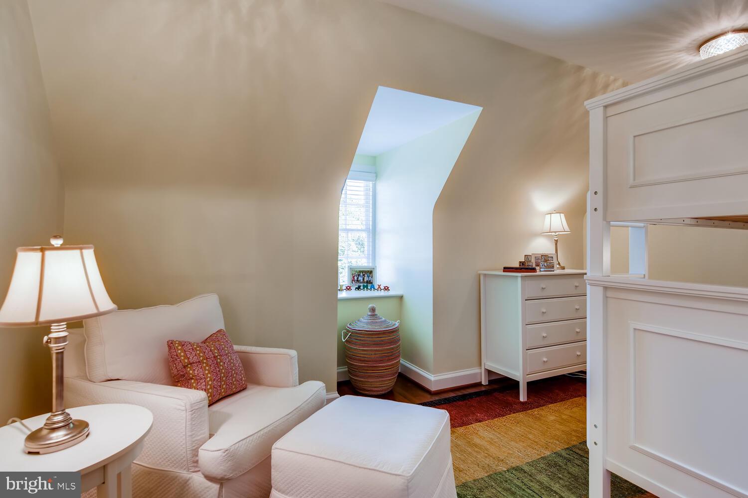 GUILFORD - Residential