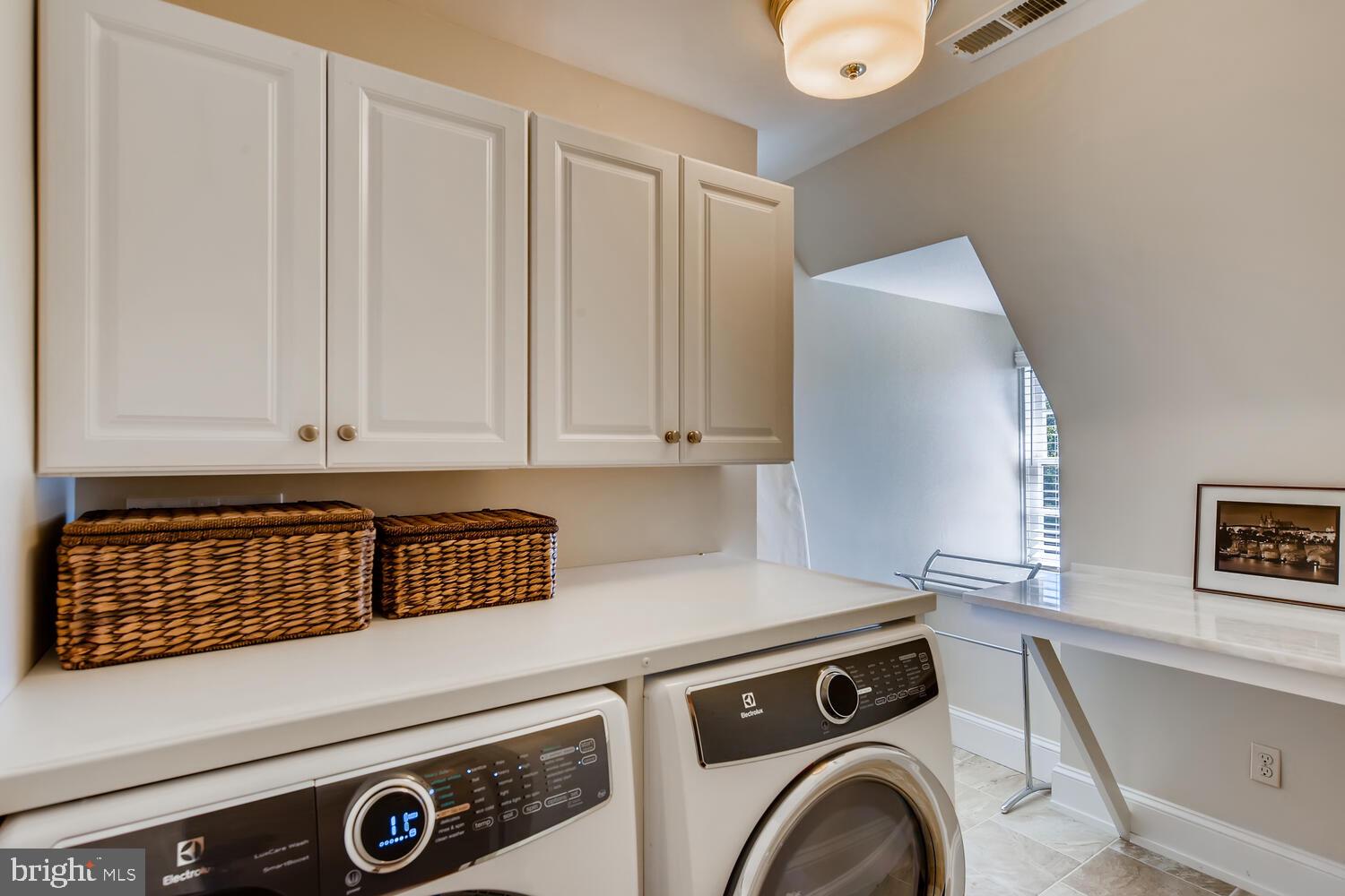 GUILFORD - Residential