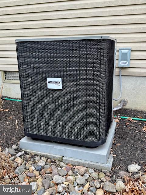 CECIL WOODS - Residential