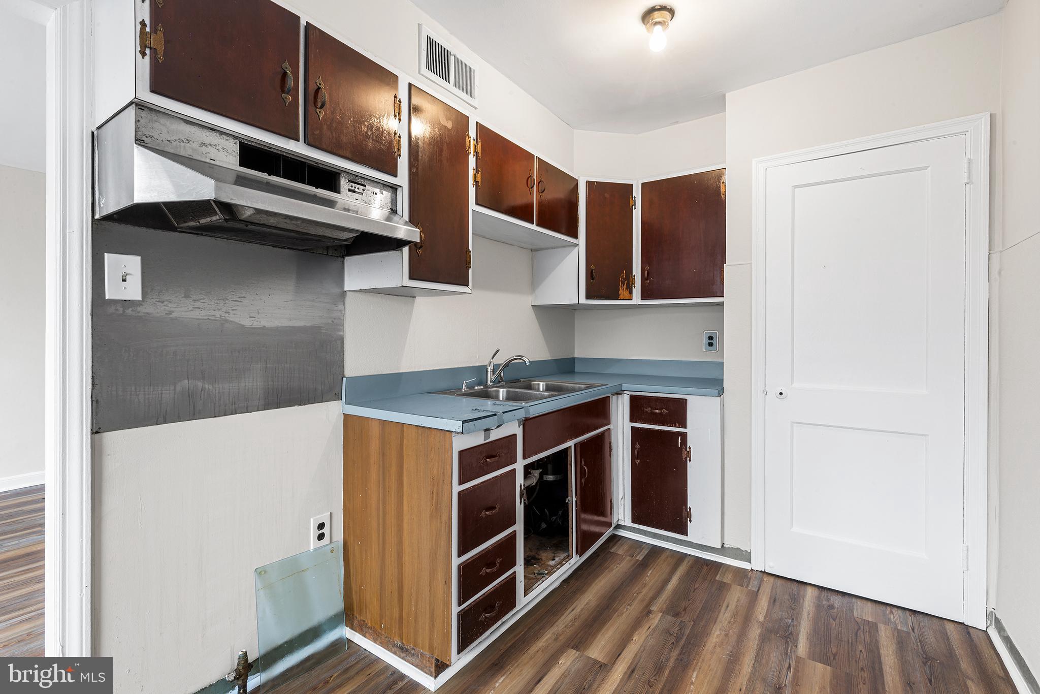 TACONY - Residential