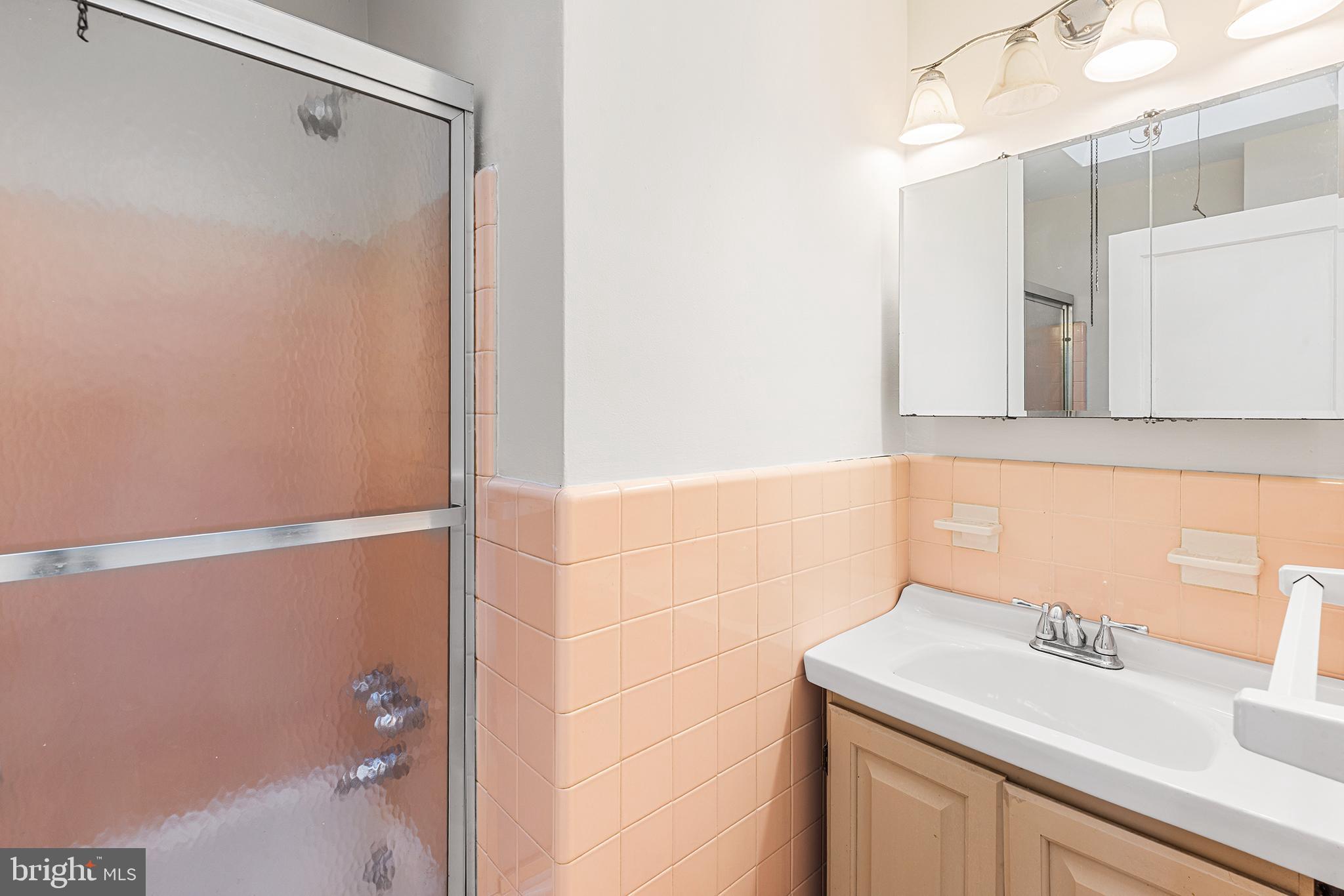 TACONY - Residential