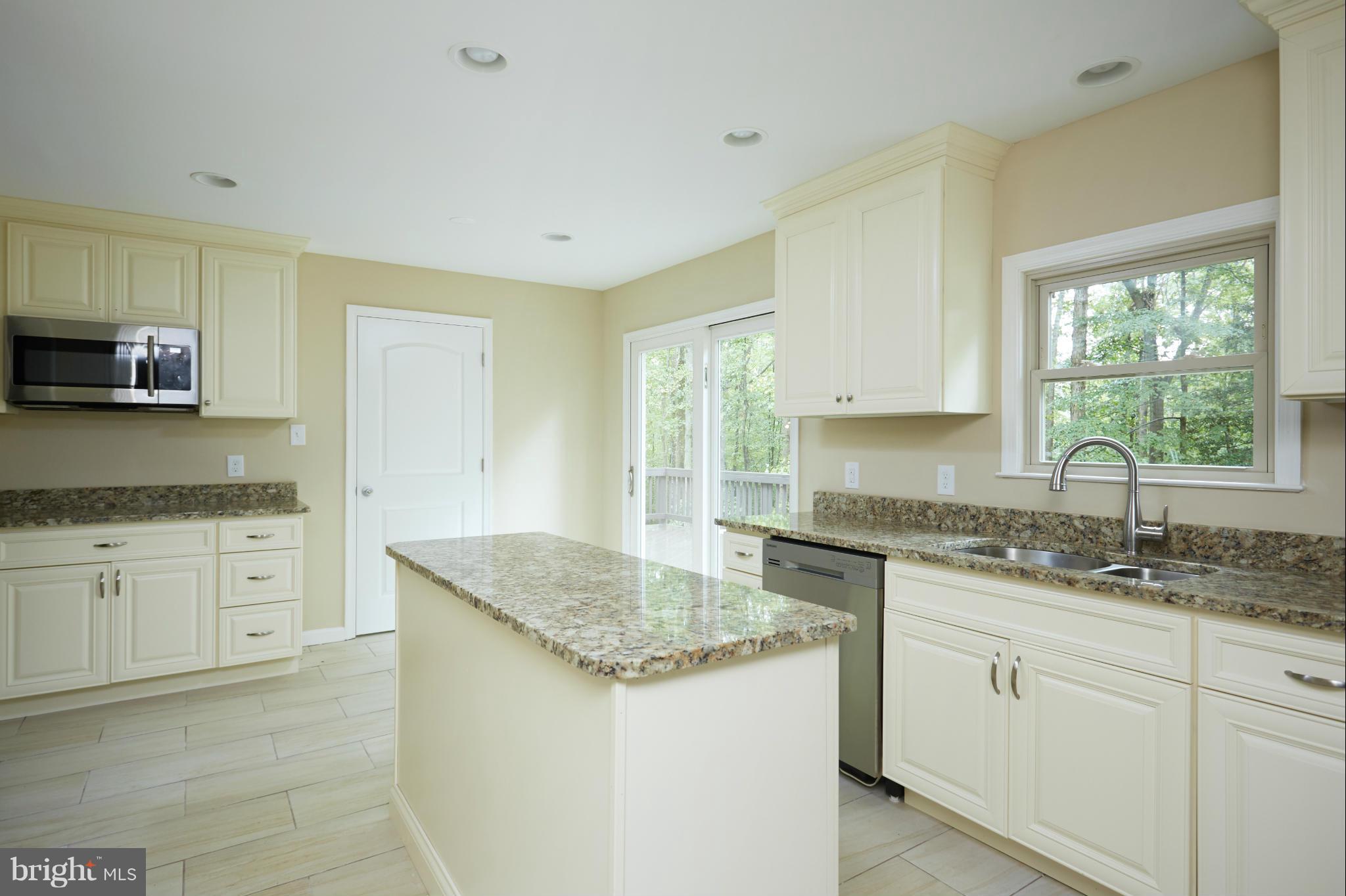 SHADOWALK - Residential