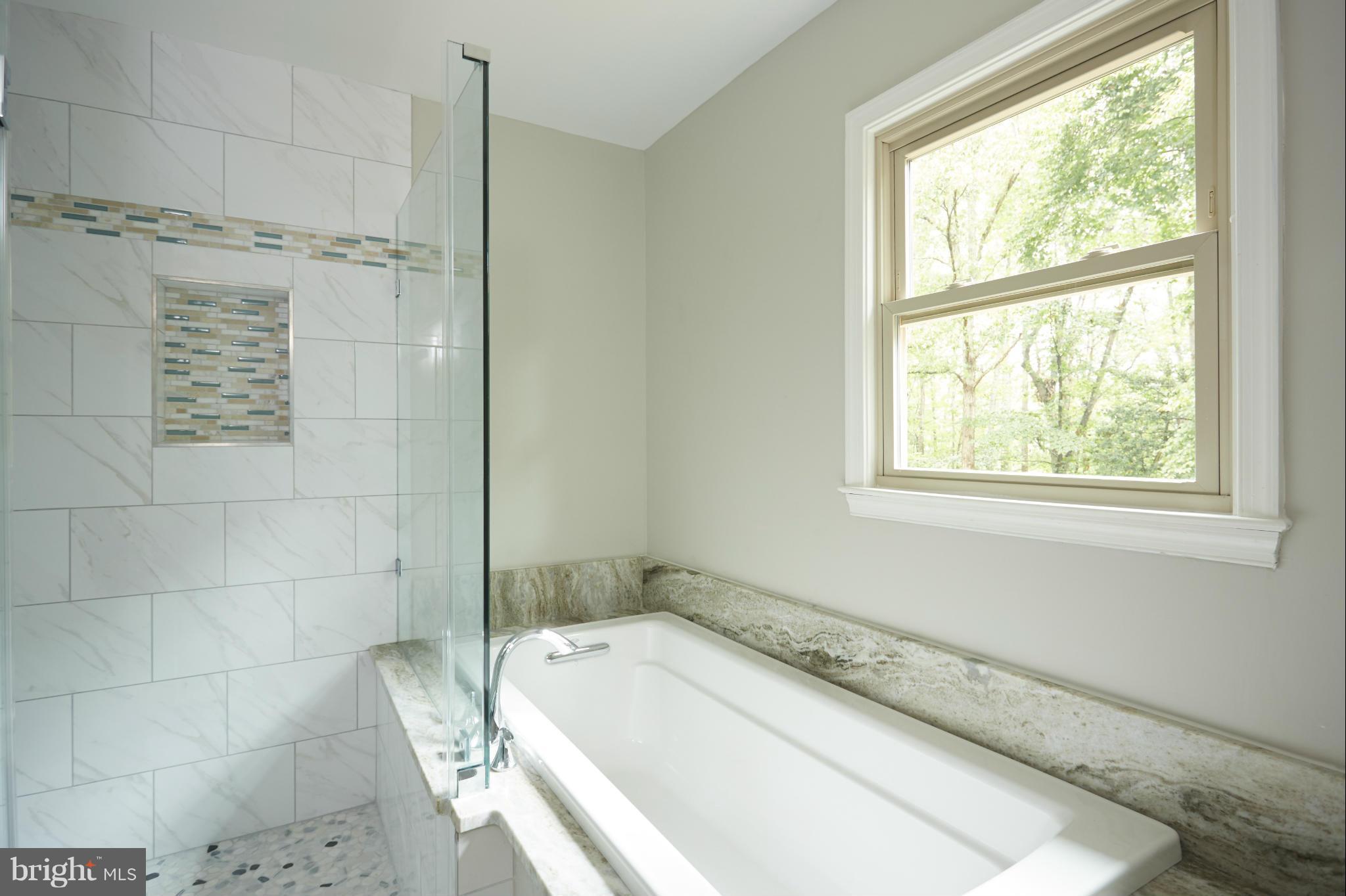 SHADOWALK - Residential