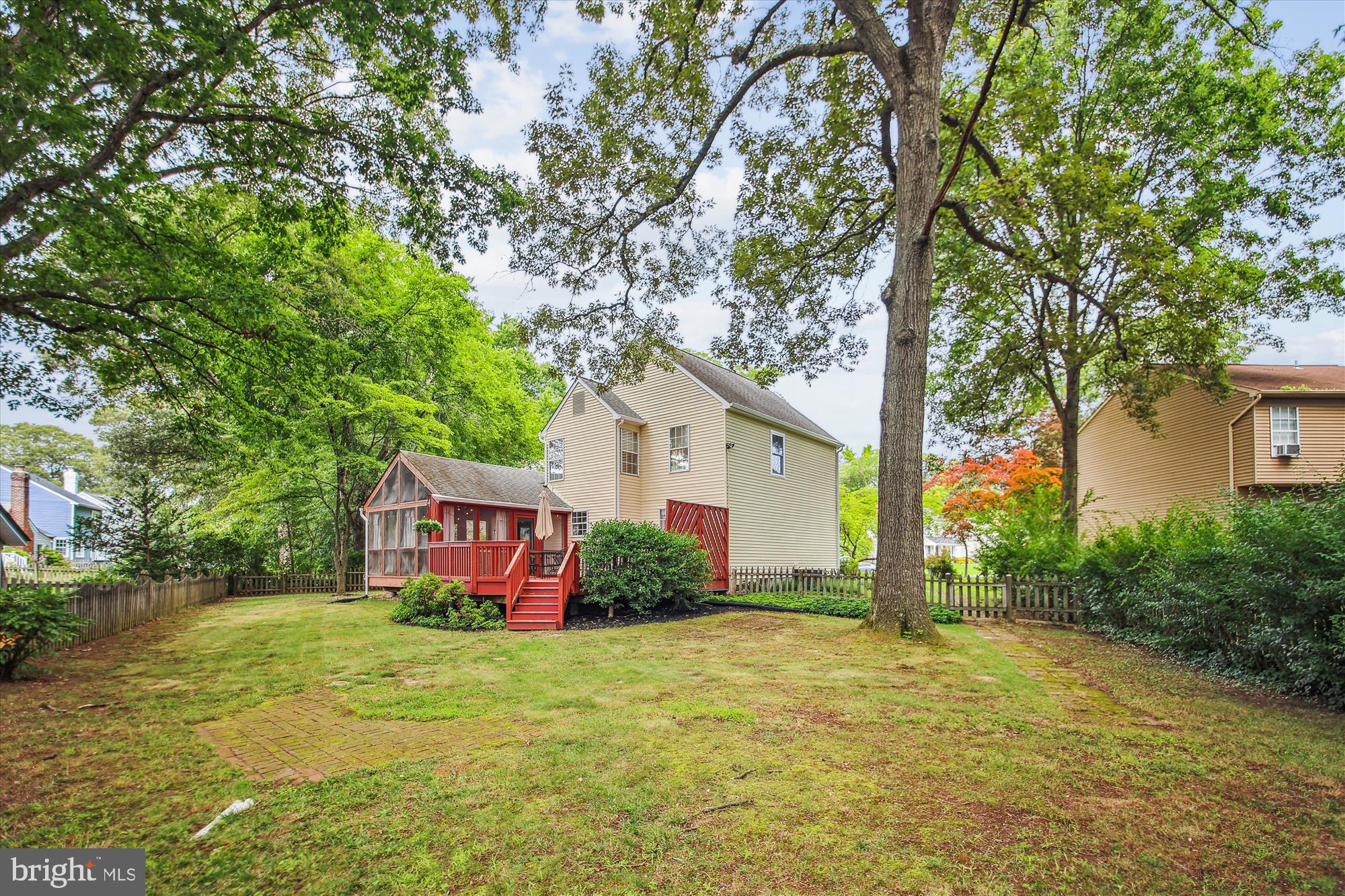 STEWARTS LANDING - Residential