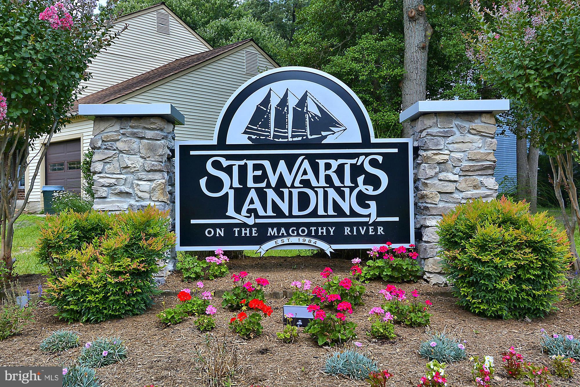 STEWARTS LANDING - Residential