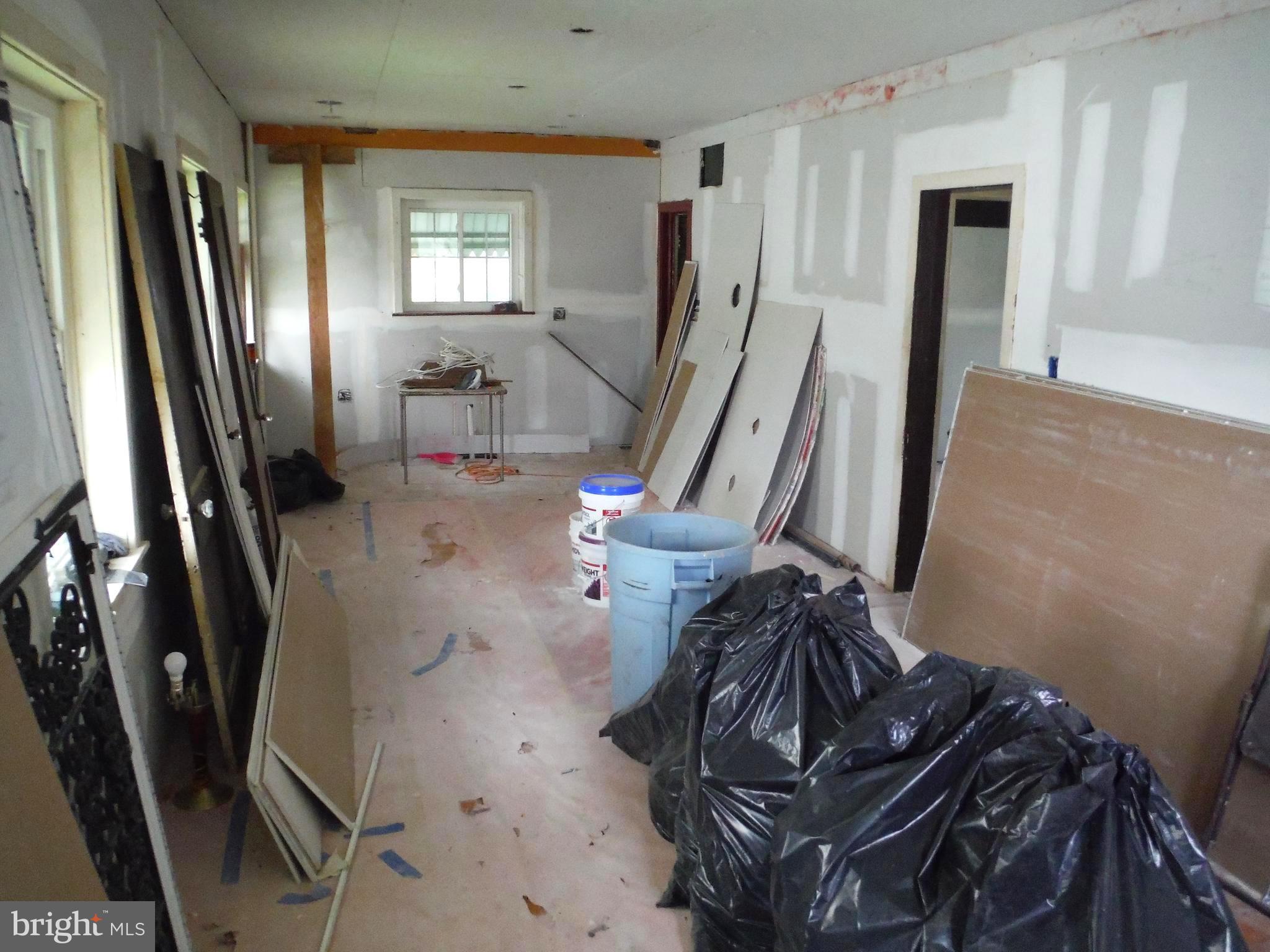 WOODHOME HEIGHTS - Residential