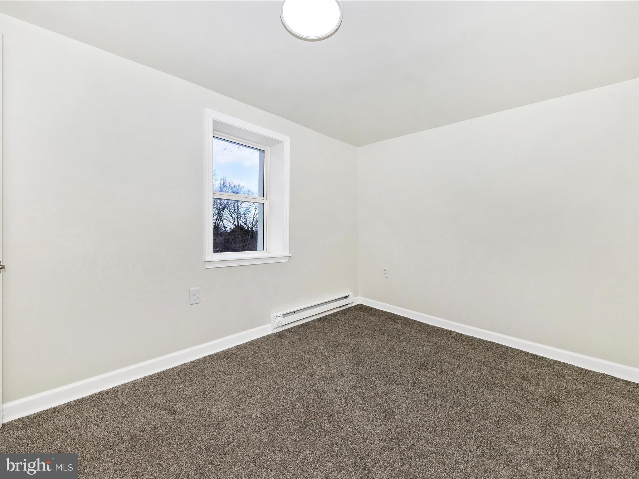 WILLIAMSPORT - Residential