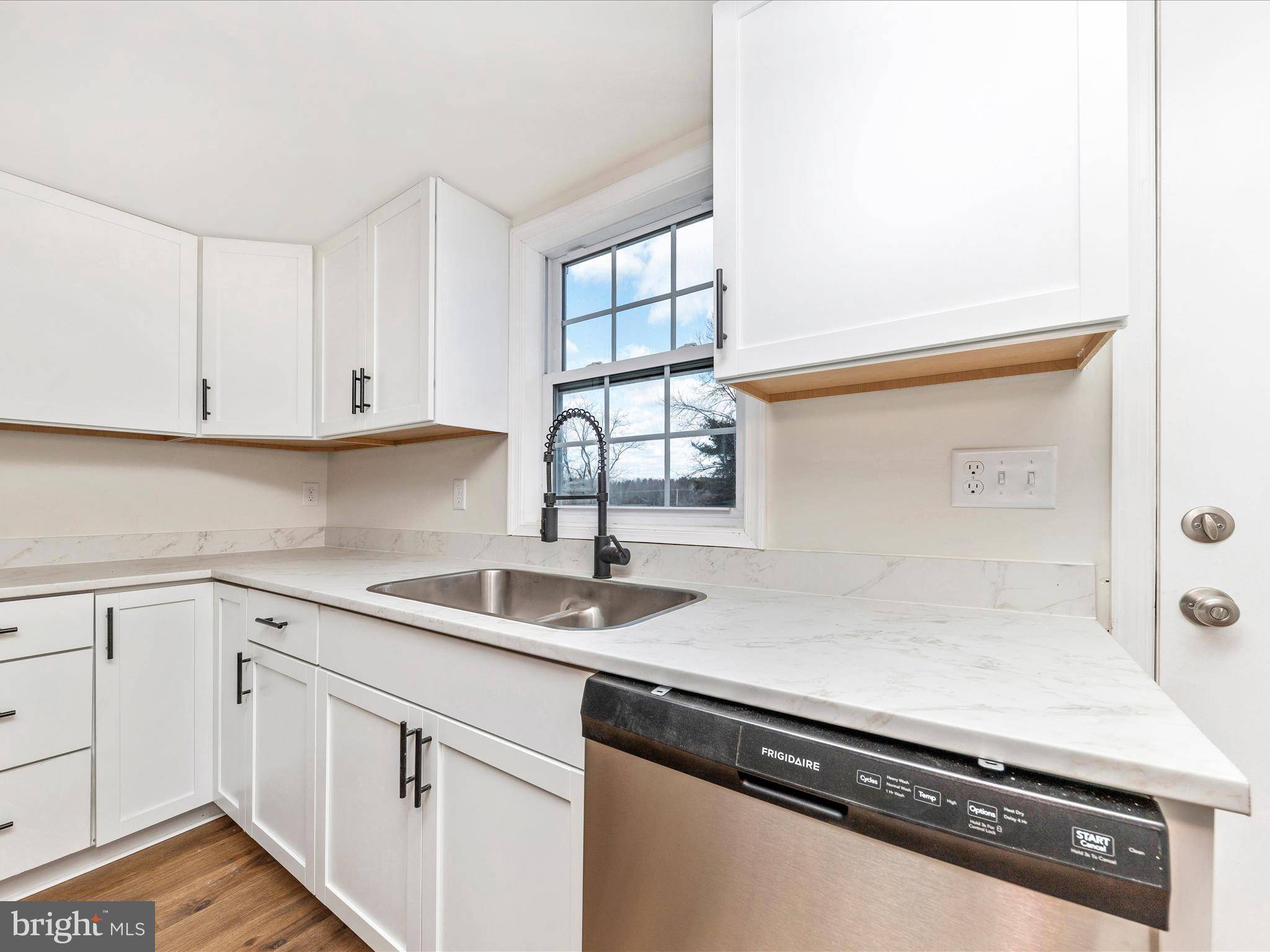 WILLIAMSPORT - Residential