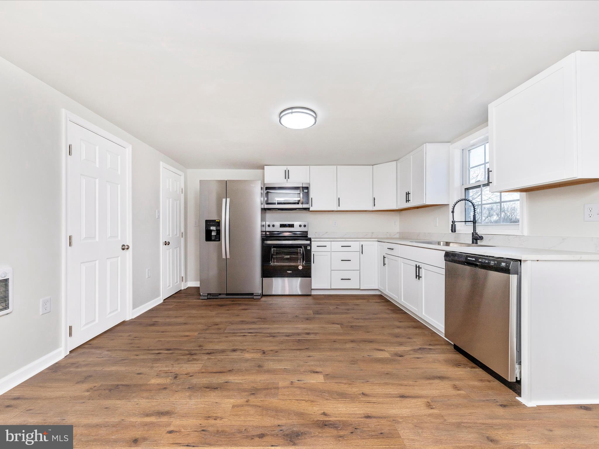 WILLIAMSPORT - Residential