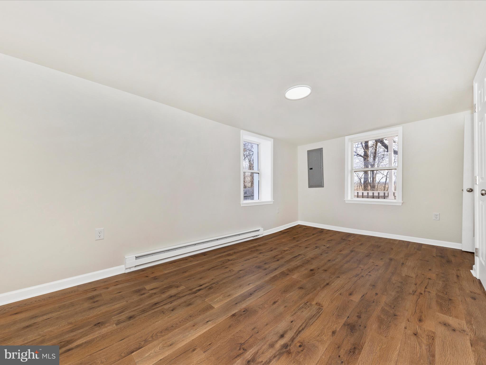 WILLIAMSPORT - Residential