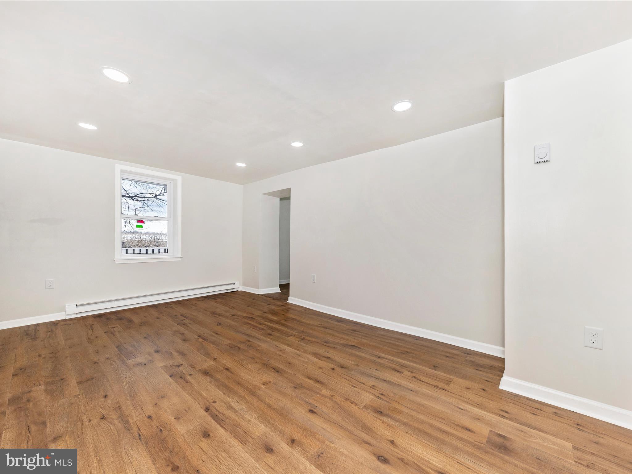 WILLIAMSPORT - Residential