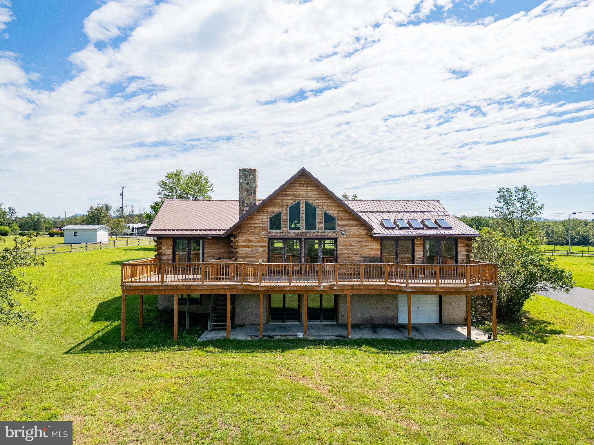 340 PALOMINO DRIVE