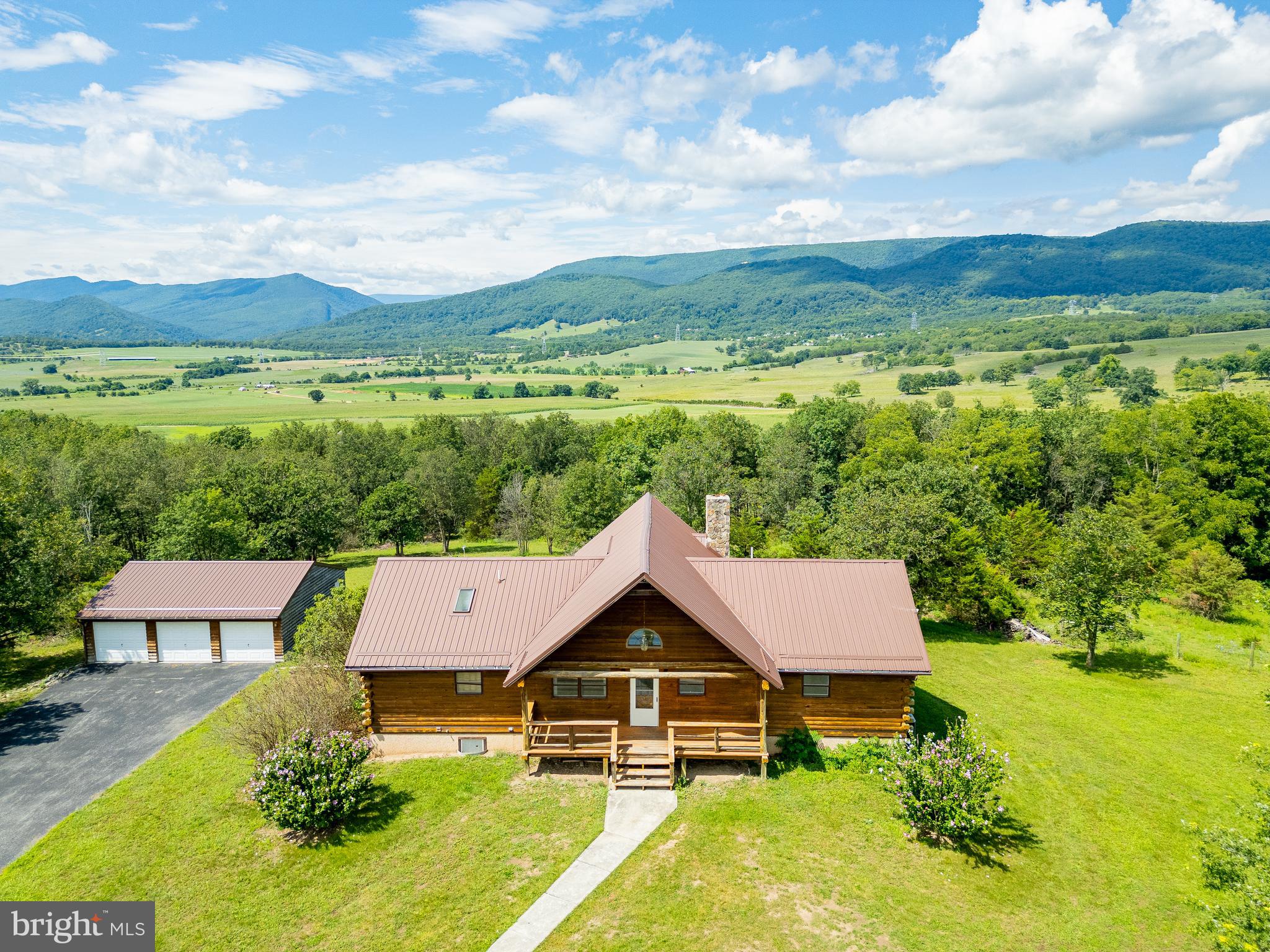 340 PALOMINO DRIVE