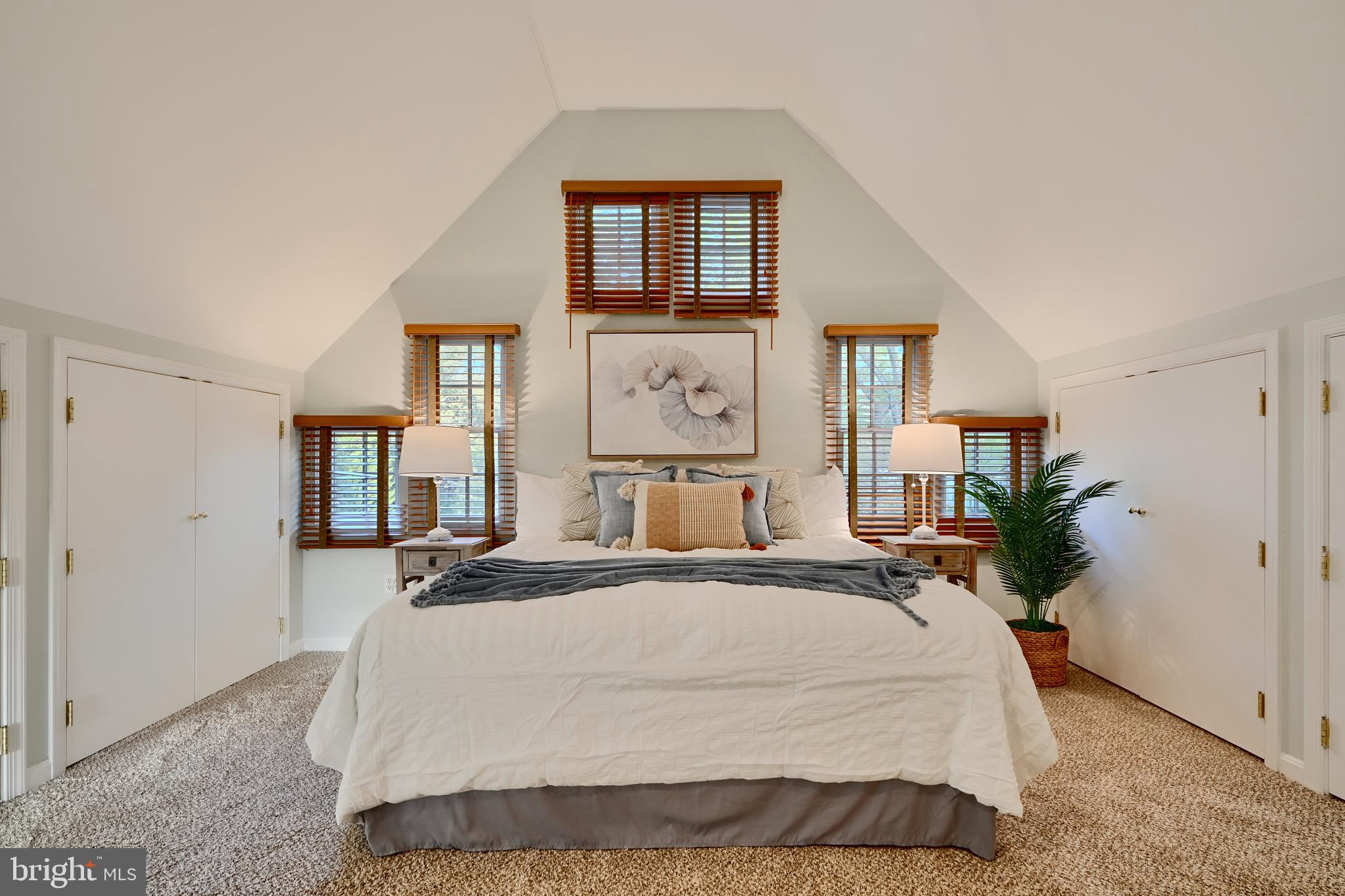 FAIR OAKS ON THE MAGOTHY - Residential