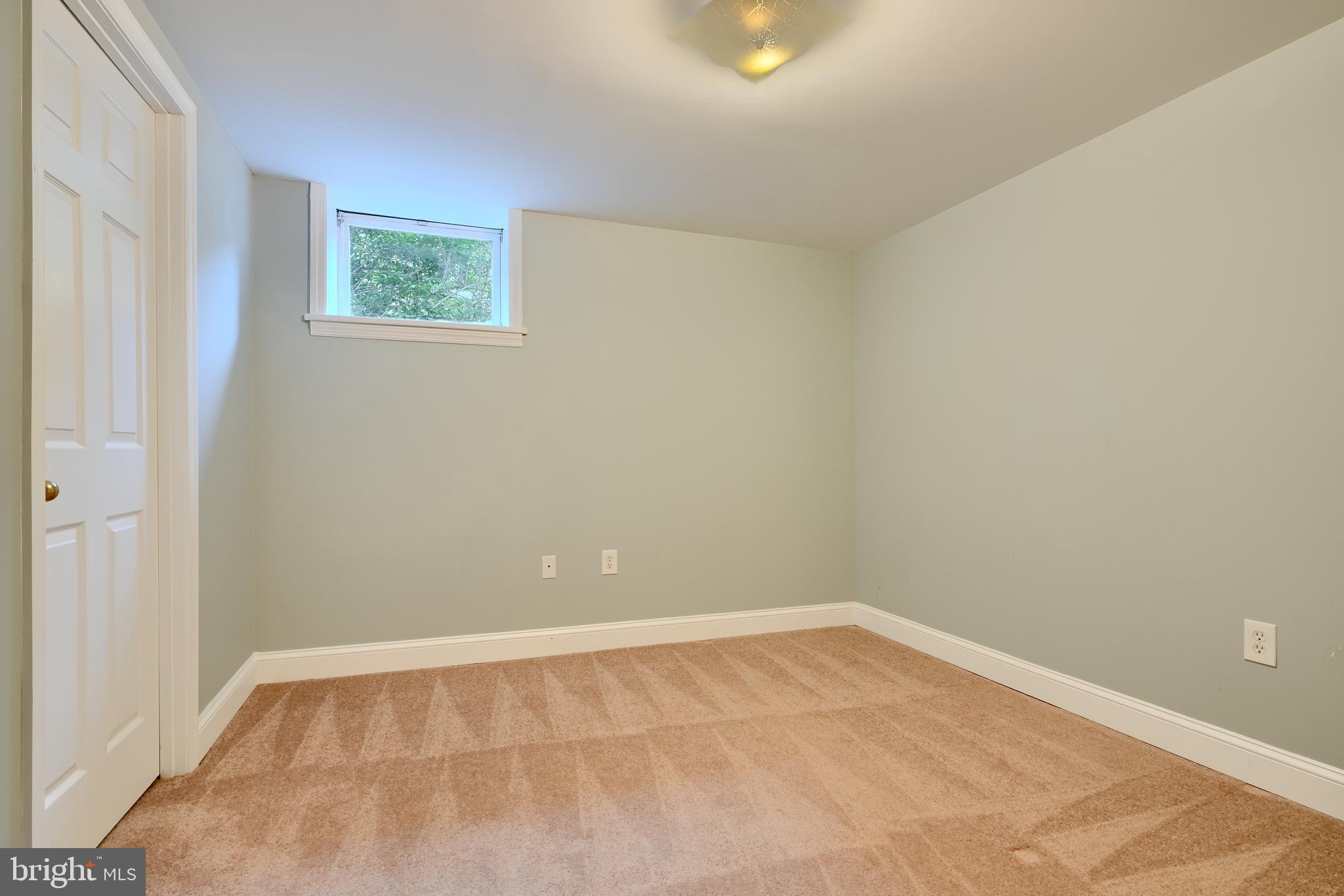 FAIR OAKS ON THE MAGOTHY - Residential