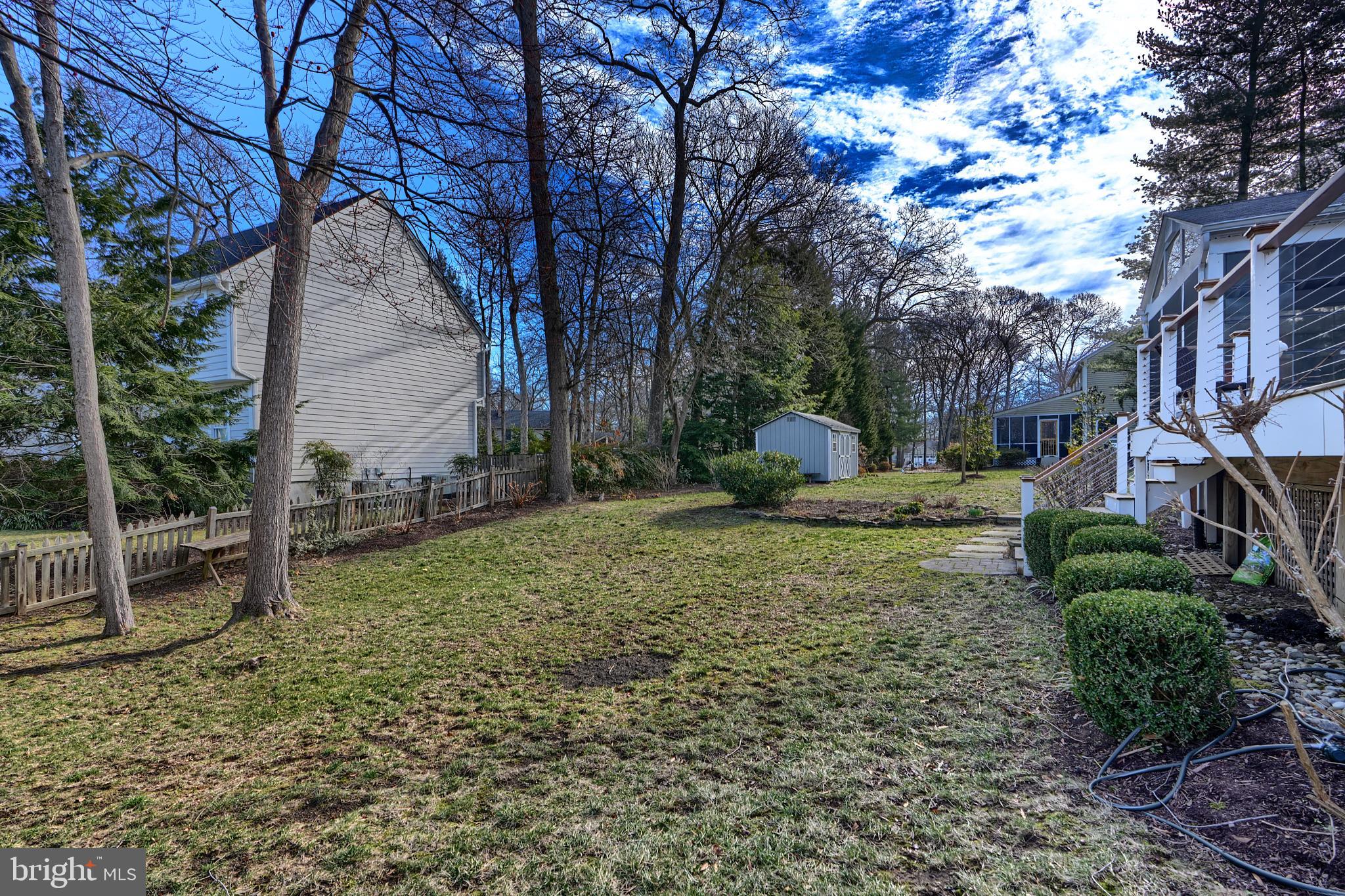 FAIR OAKS ON THE MAGOTHY - Residential