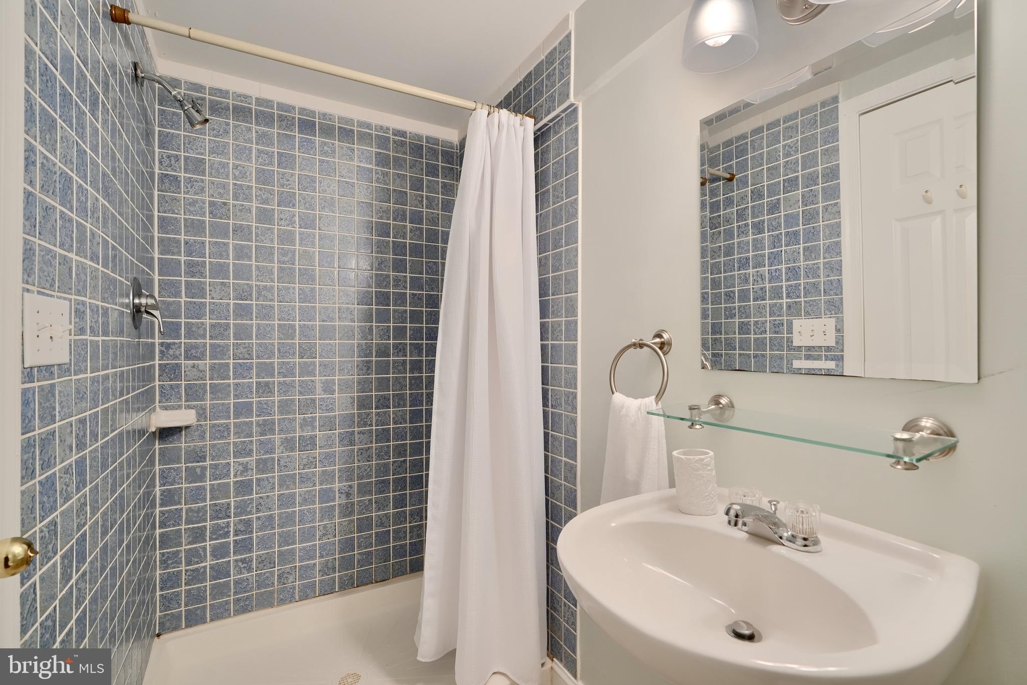 FAIR OAKS ON THE MAGOTHY - Residential