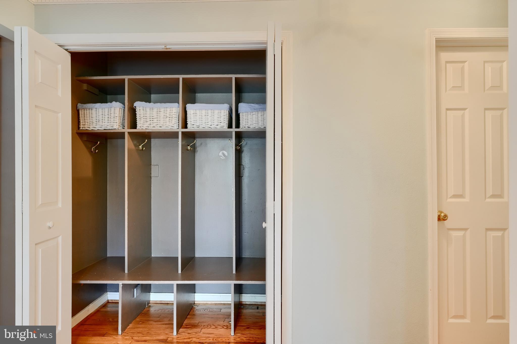 FAIR OAKS ON THE MAGOTHY - Residential