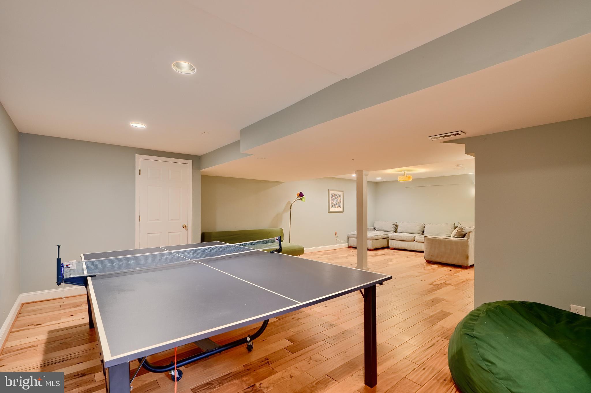 FAIR OAKS ON THE MAGOTHY - Residential