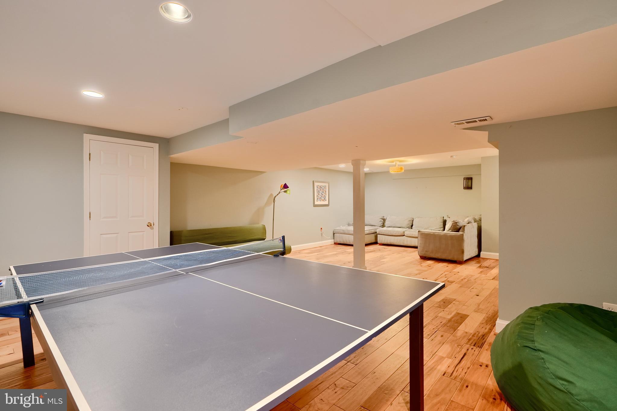 FAIR OAKS ON THE MAGOTHY - Residential